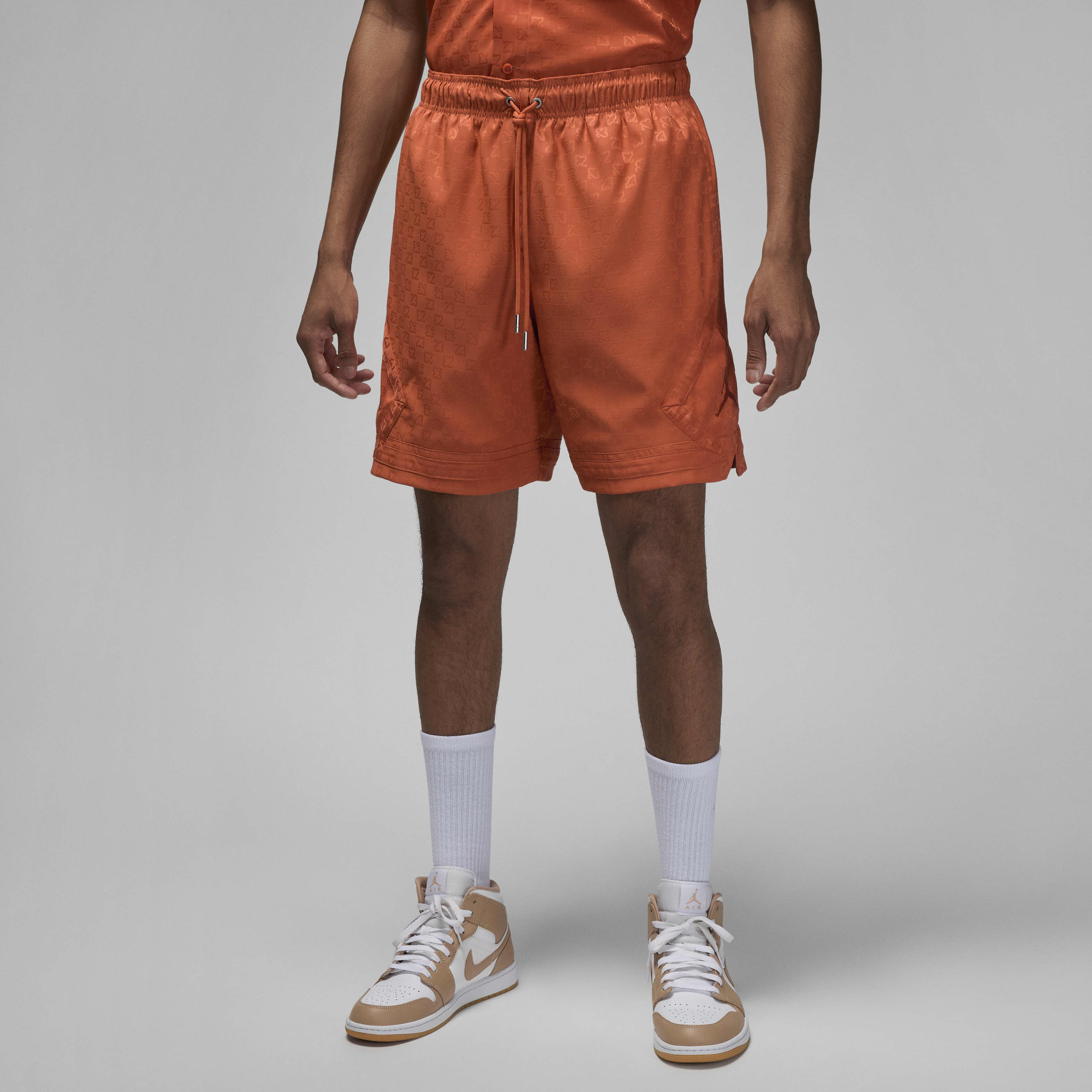 جوردن اسينشالز image number 0