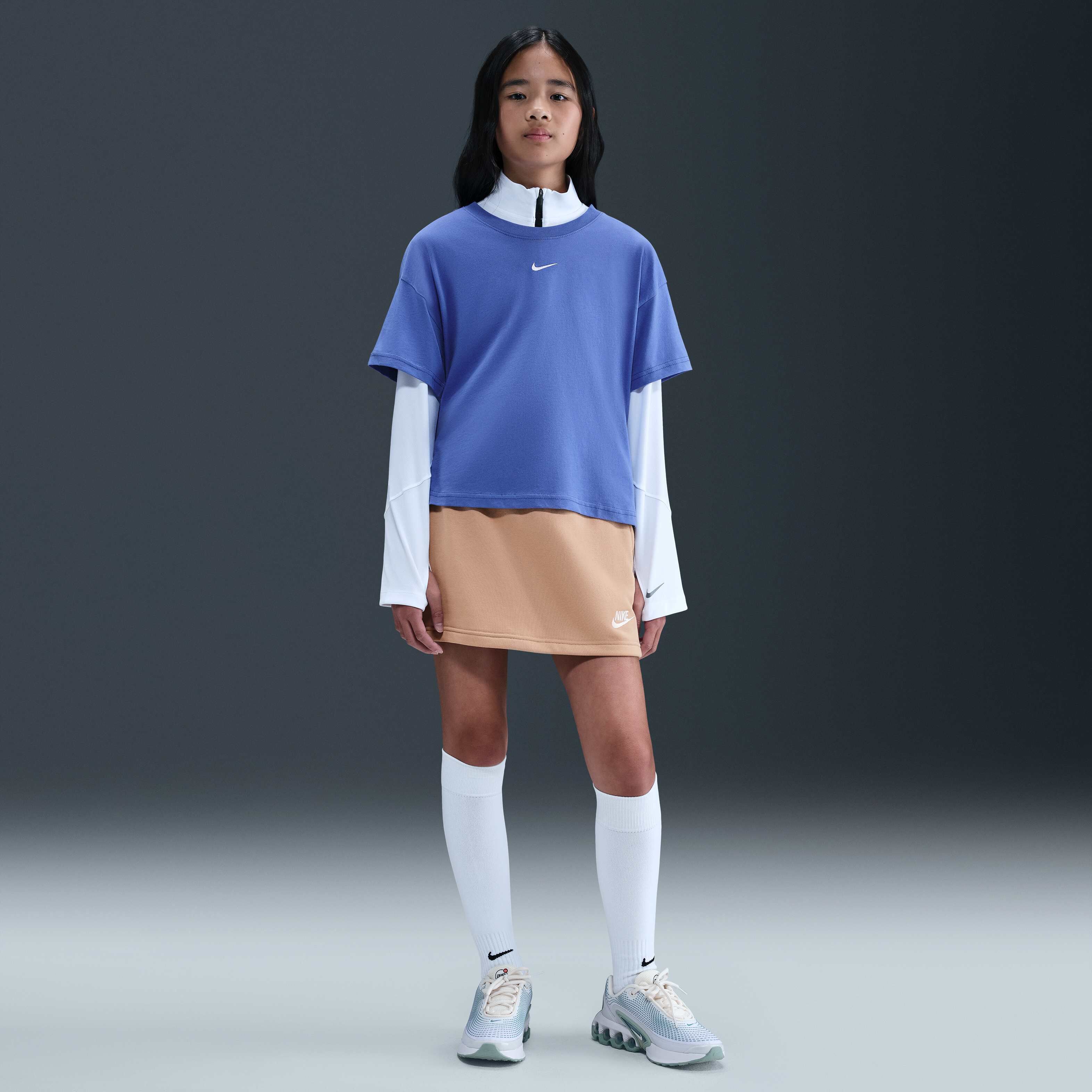 Nike Sportswear Essential image number 3