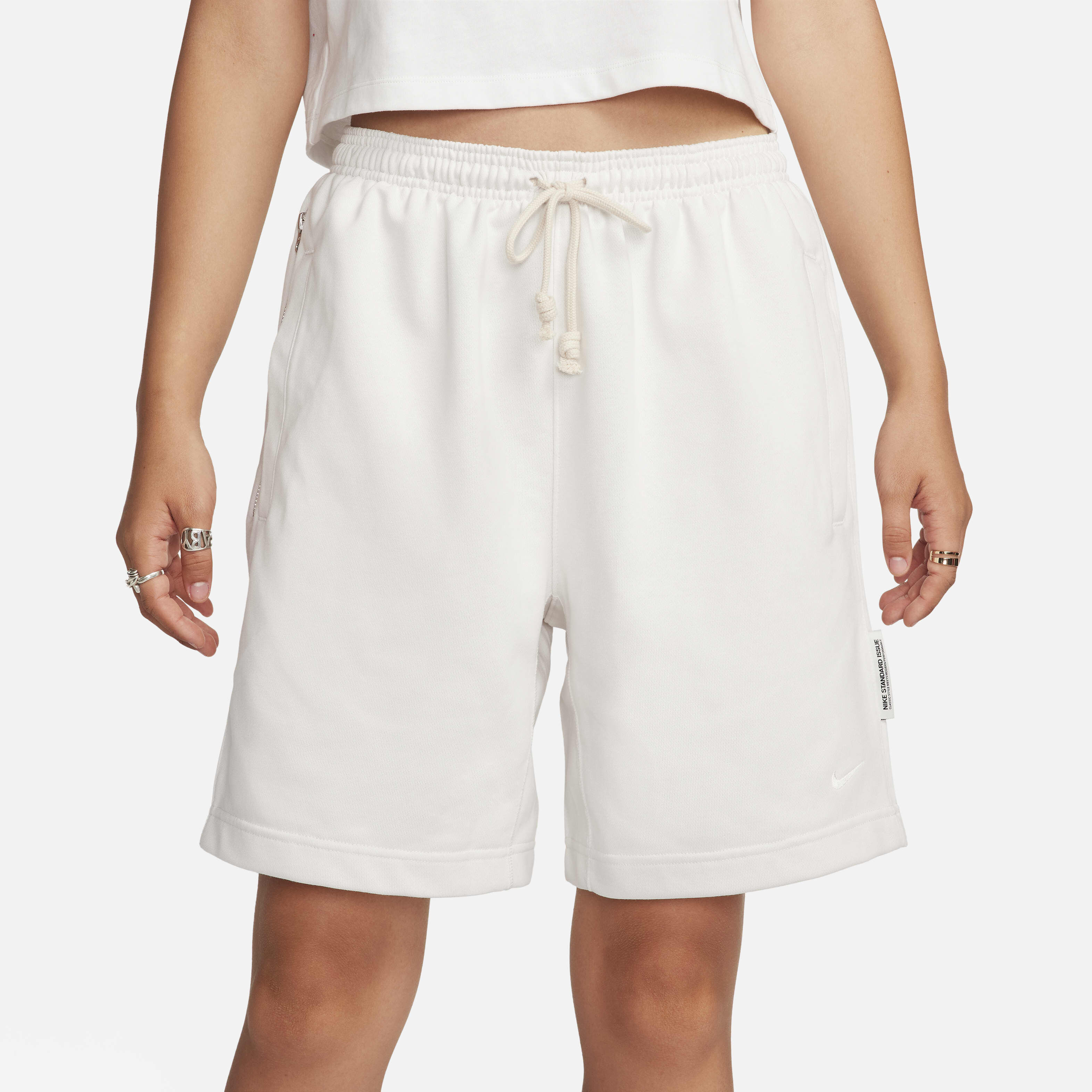 نايكي ستاندرد اشيو image number 2