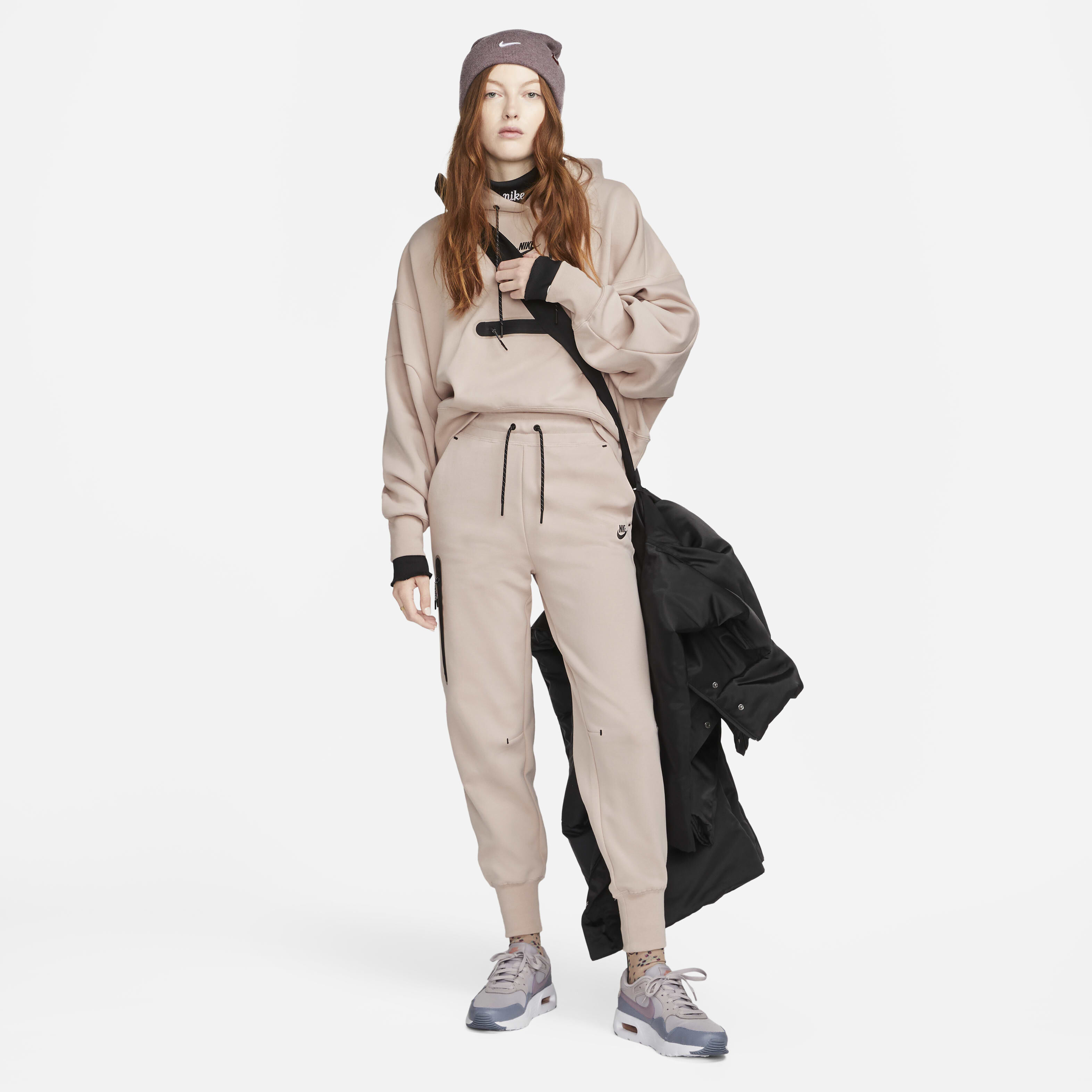 Nike Sportswear Tech Fleece image number 3