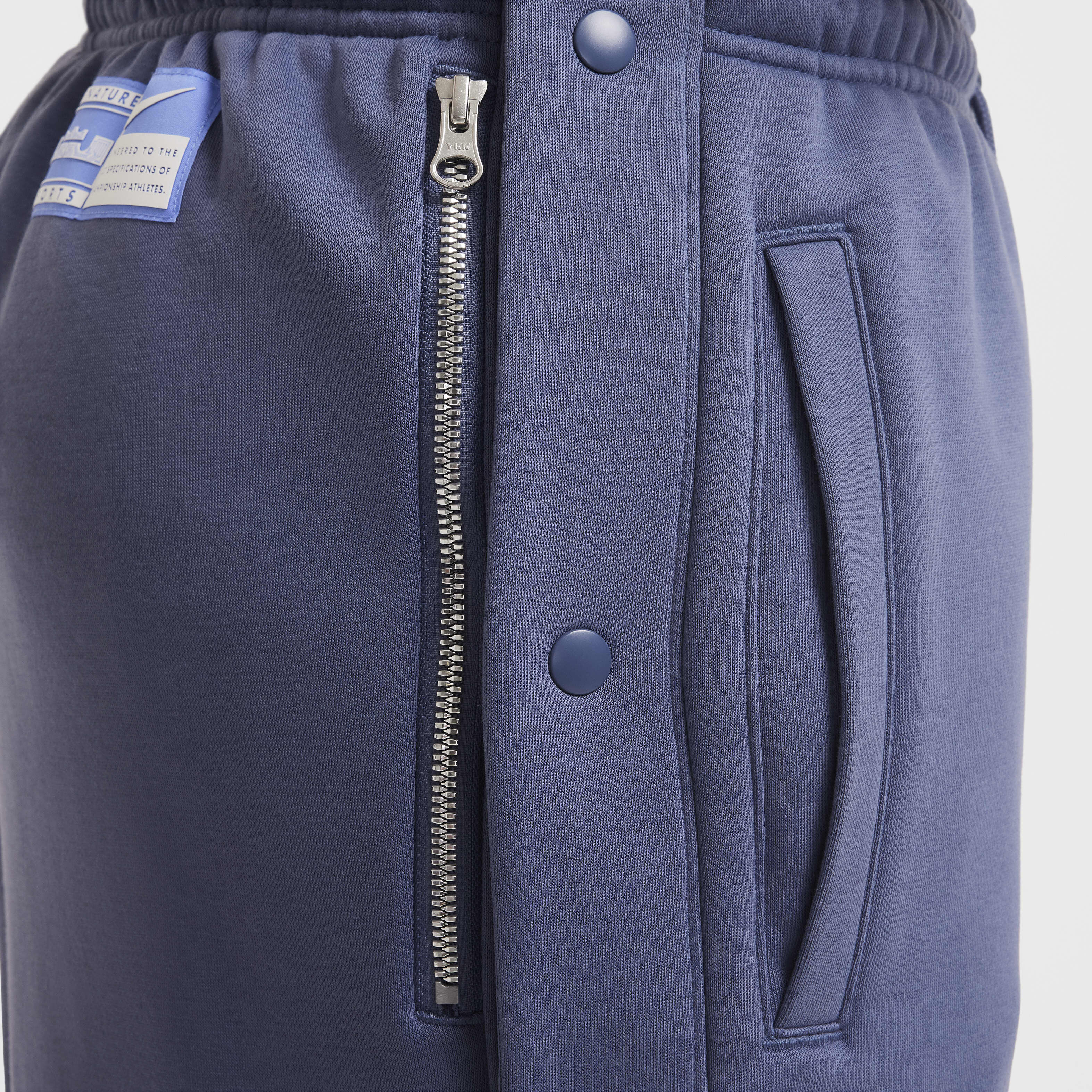 LeBron Standard Issue image number 6