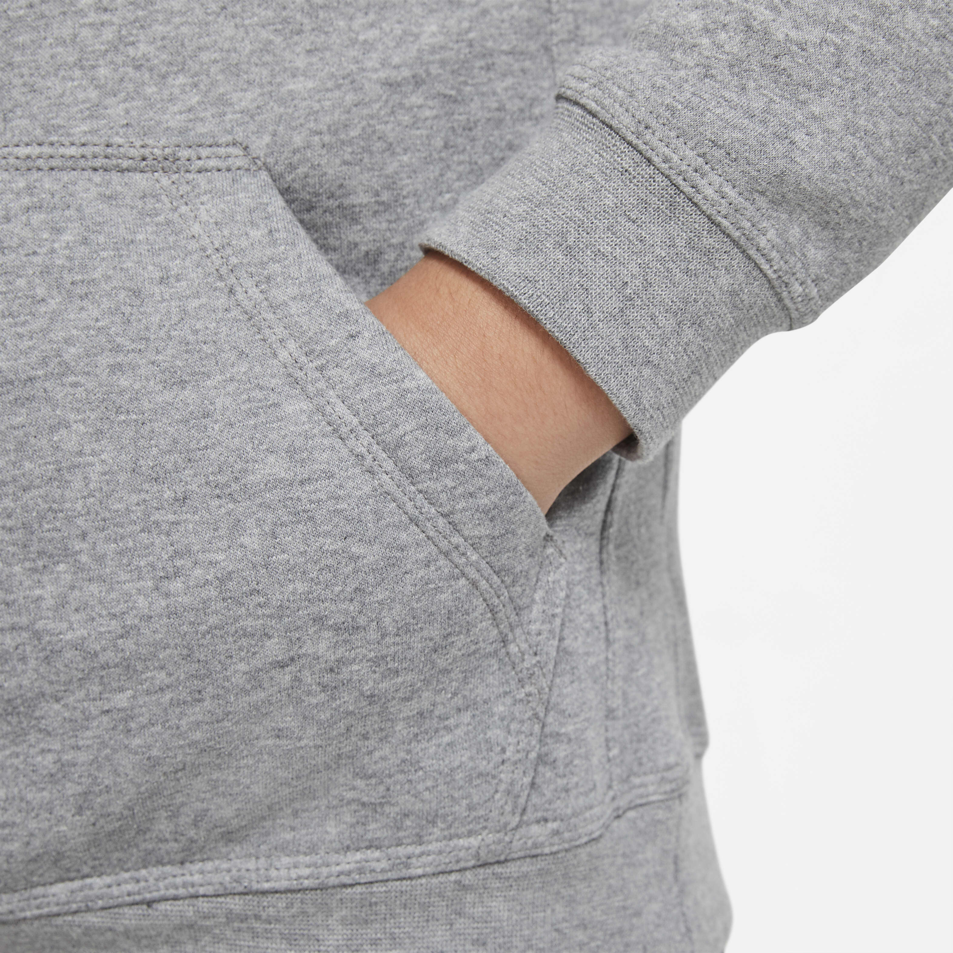 نايكي سبورتسوير كلوب فليس image number 4