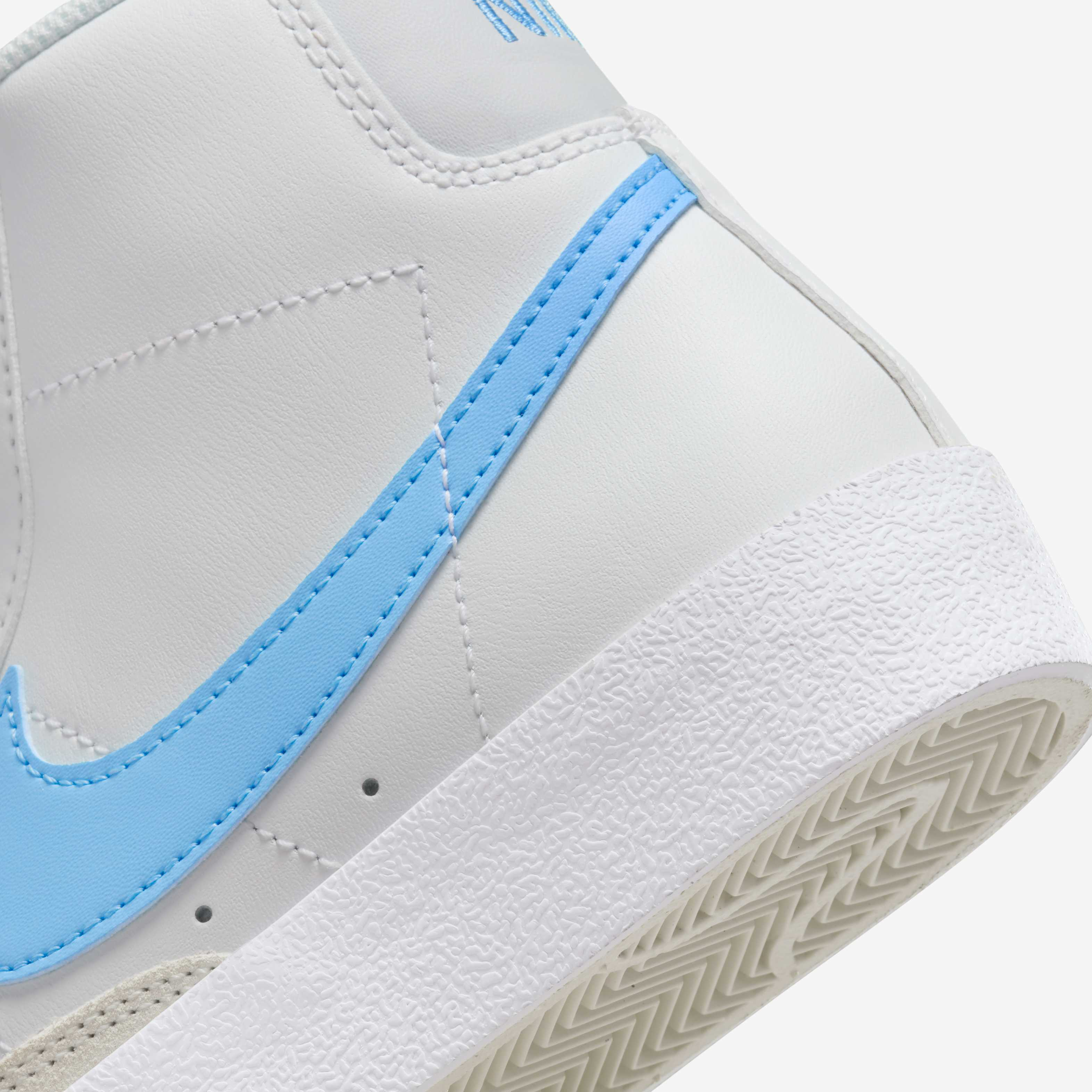 نايكي بليزر ميد '77 image number 7