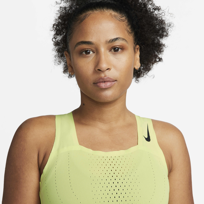 Nike Dri-FIT ADV AeroSwift image number 2 Nike Dri-FIT ADV AeroSwift image number 2