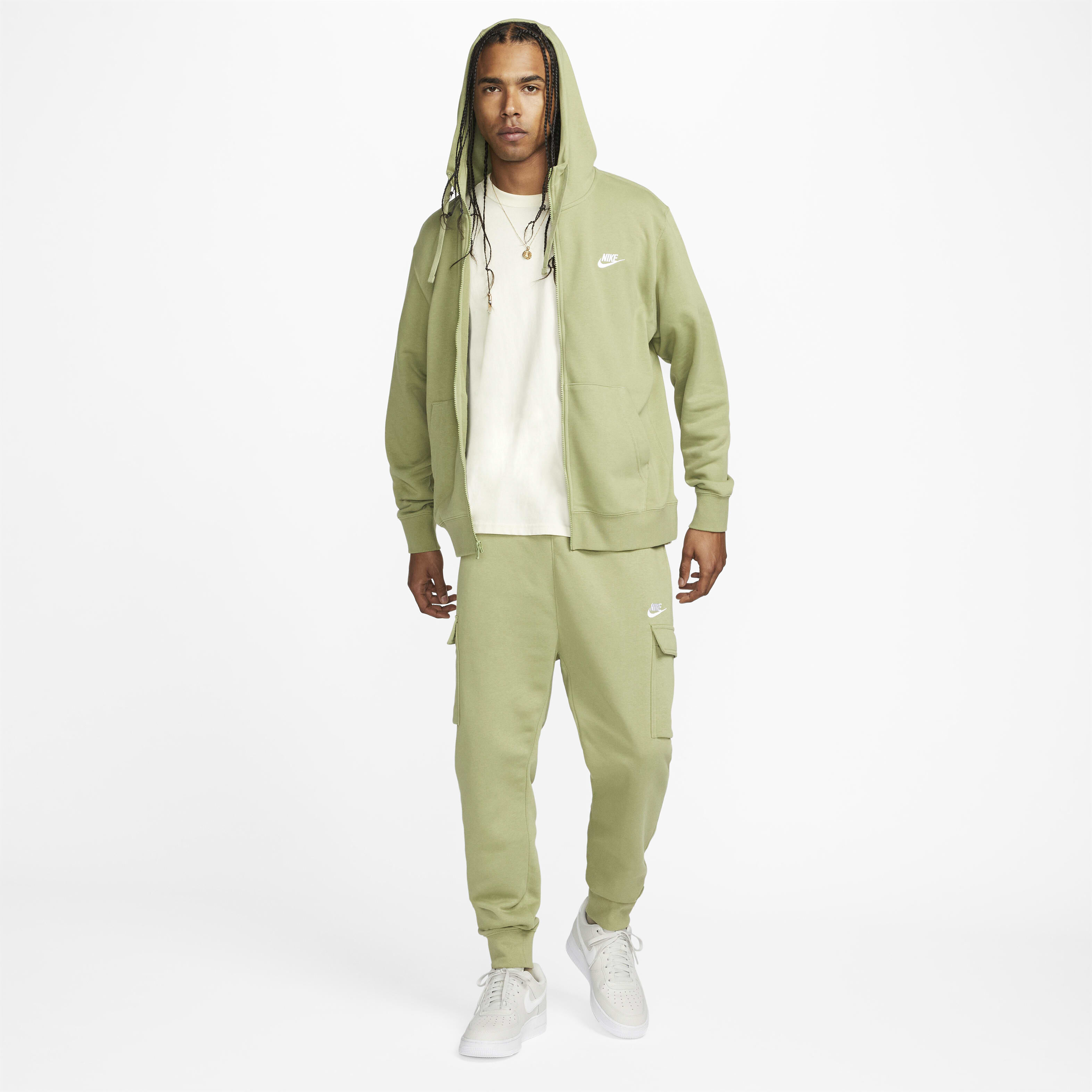 Nike Sportswear Club image number 4