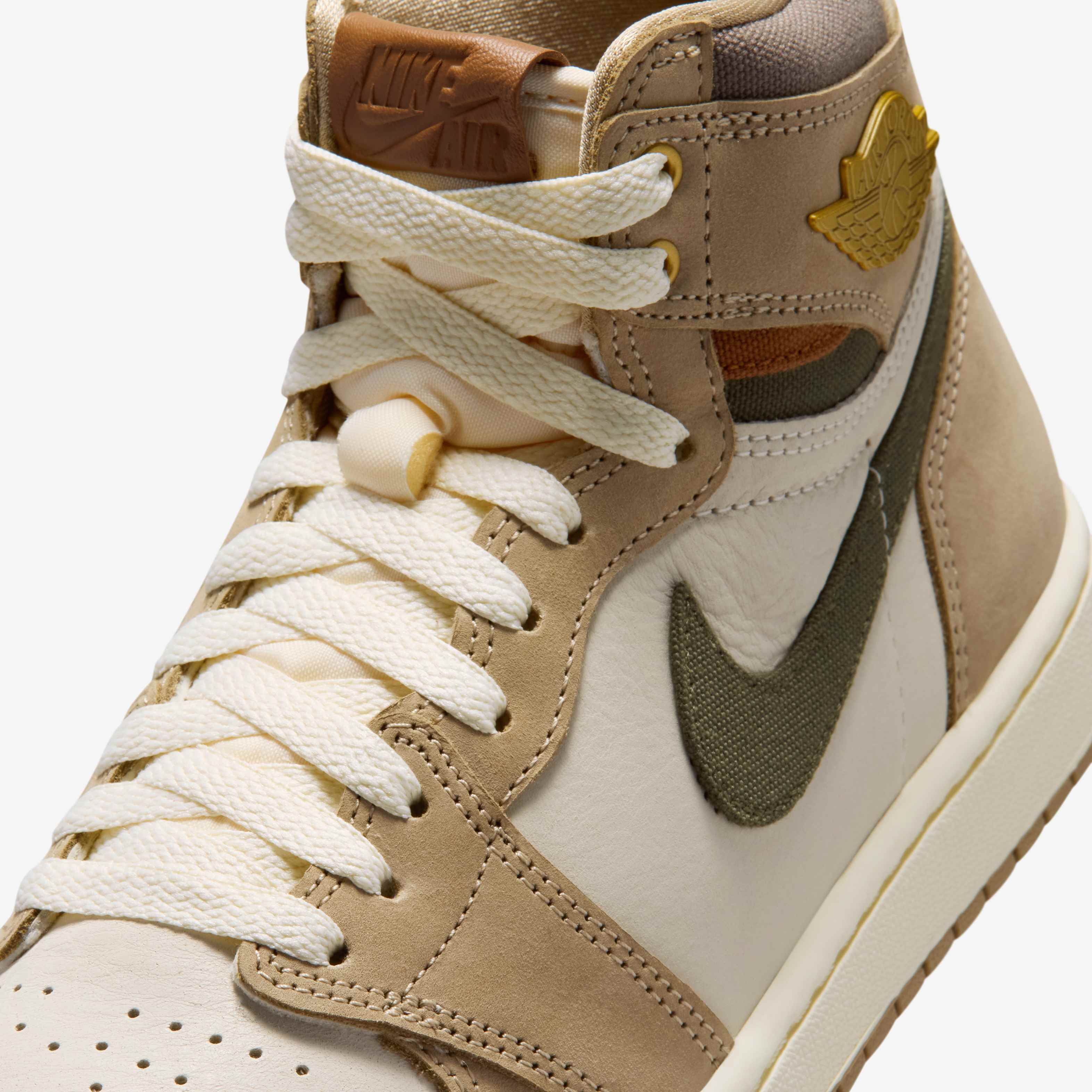 Air Jordan 1 Retro High OG 'Pro Green' image number 6
