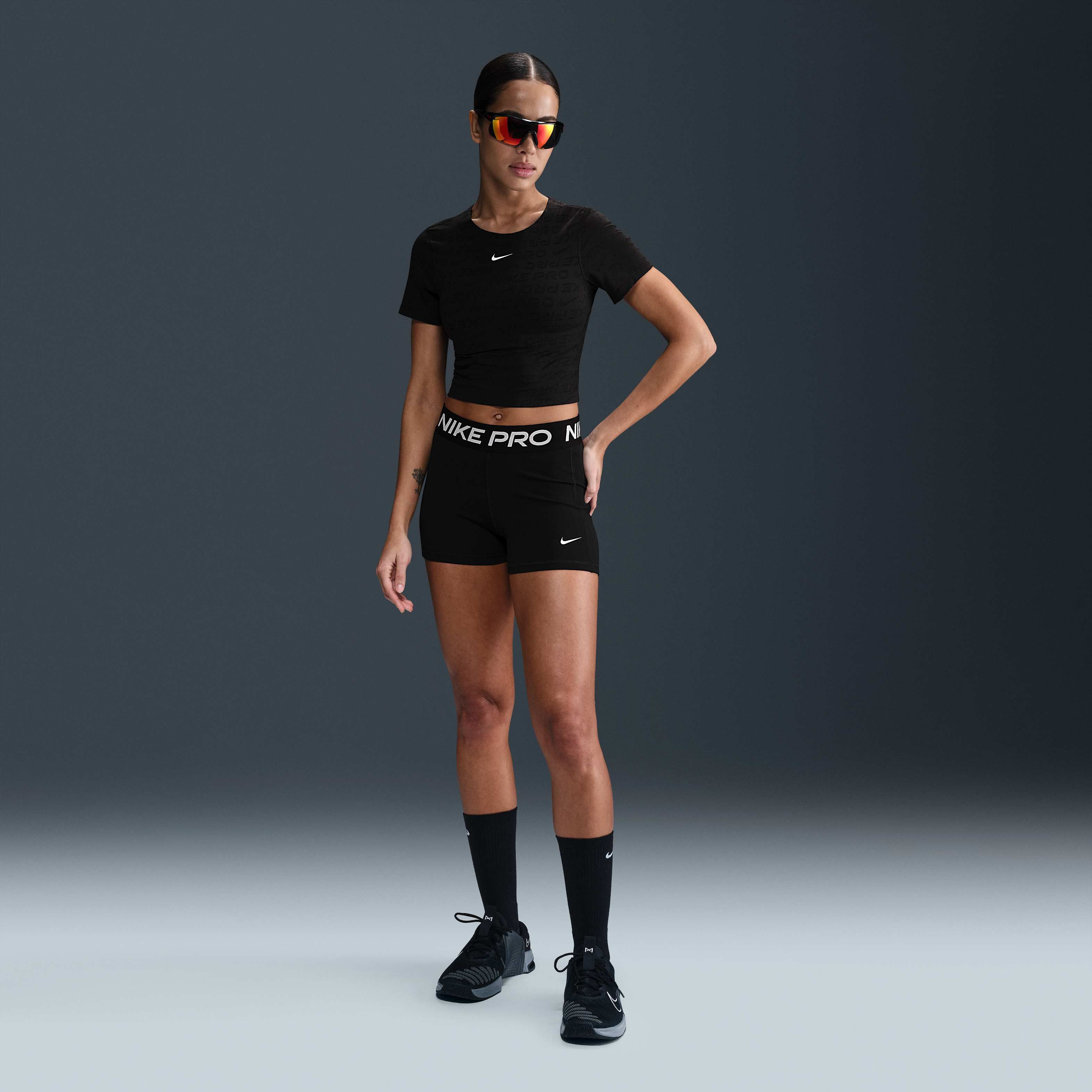 Buy Nike Pro Women's Dri-FIT Short-Sleeve Cropped Jacquard