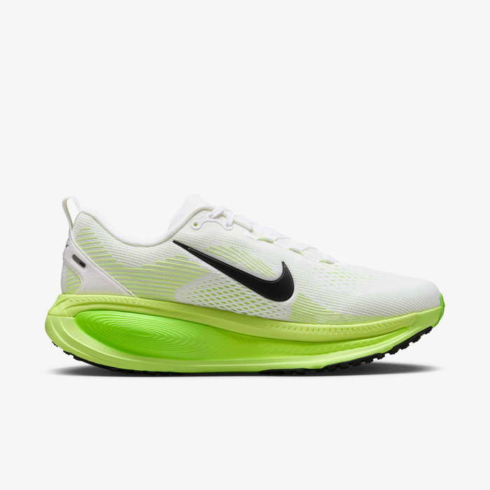 Nike Vomero 18 image number 2 Nike Vomero 18 image number 2