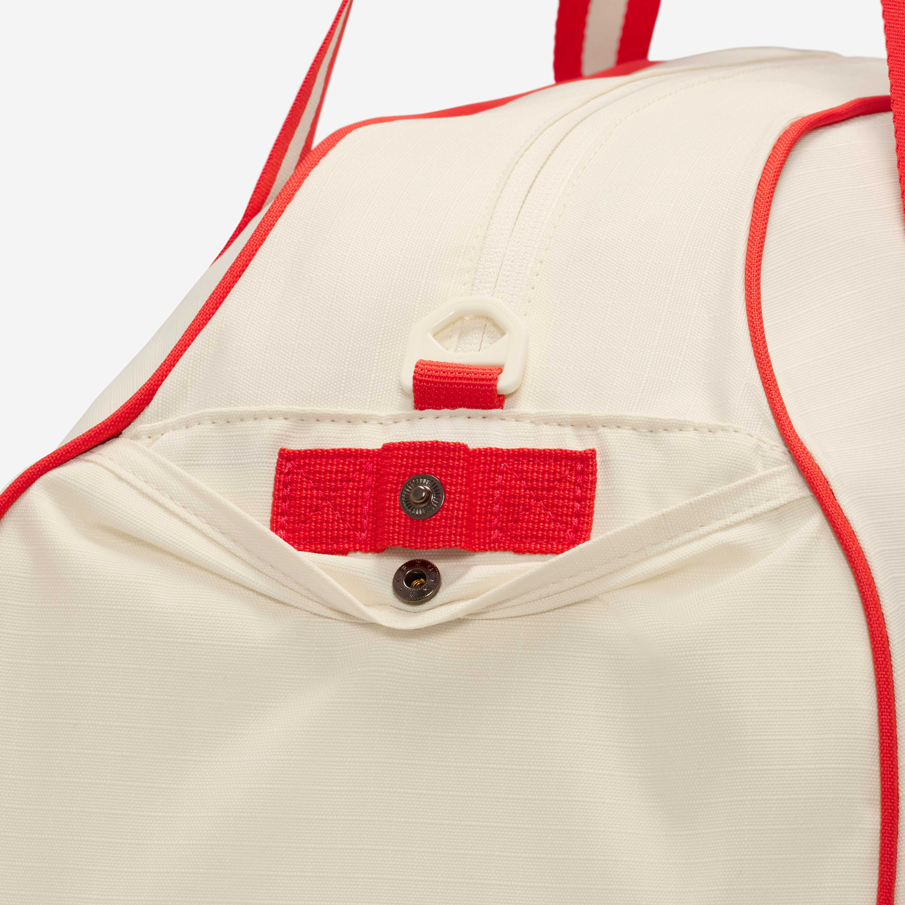 Nike Gym Club image number 7