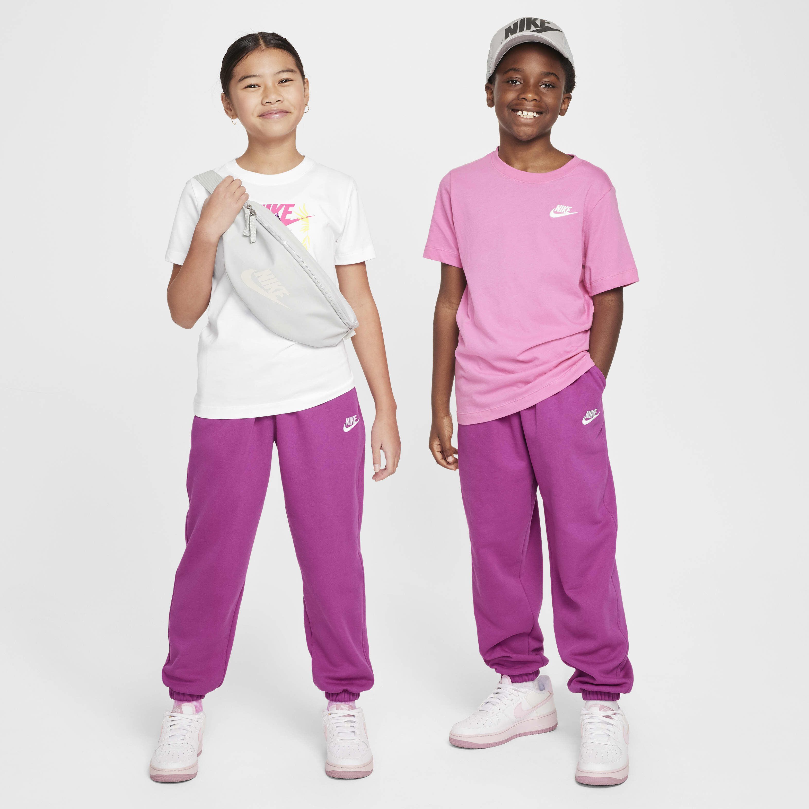 نايكي سبورتسوير كلوب فليس image number 6