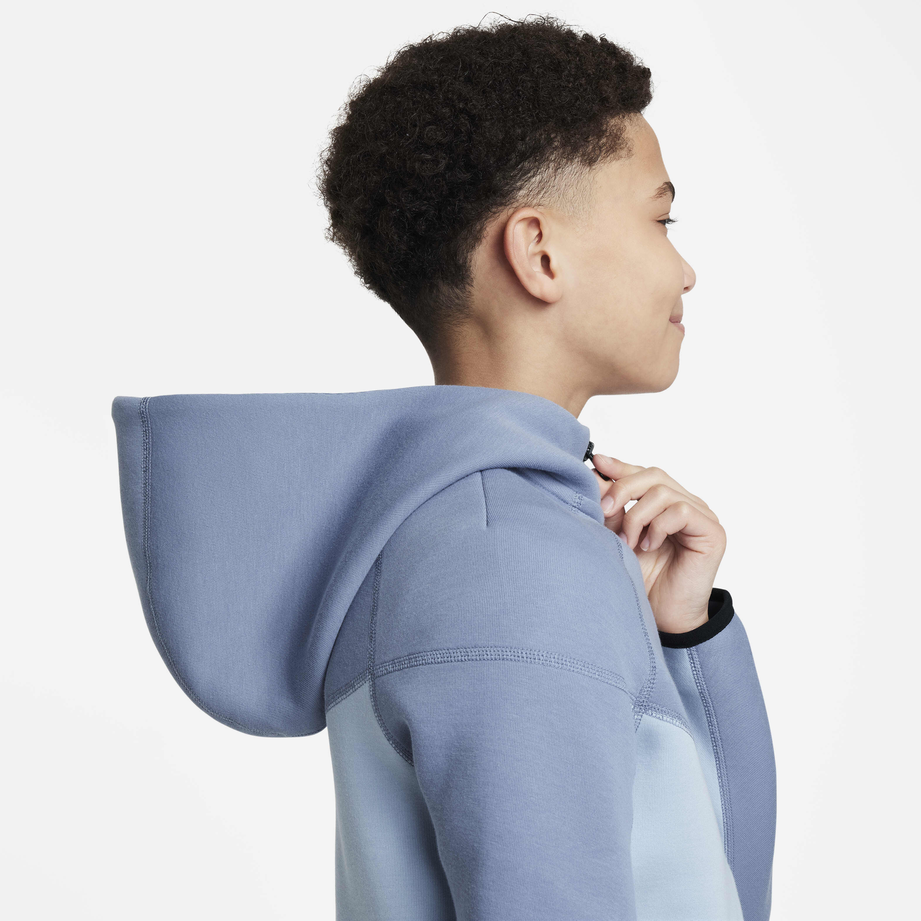 Nike Sportswear Tech Fleece image number 3