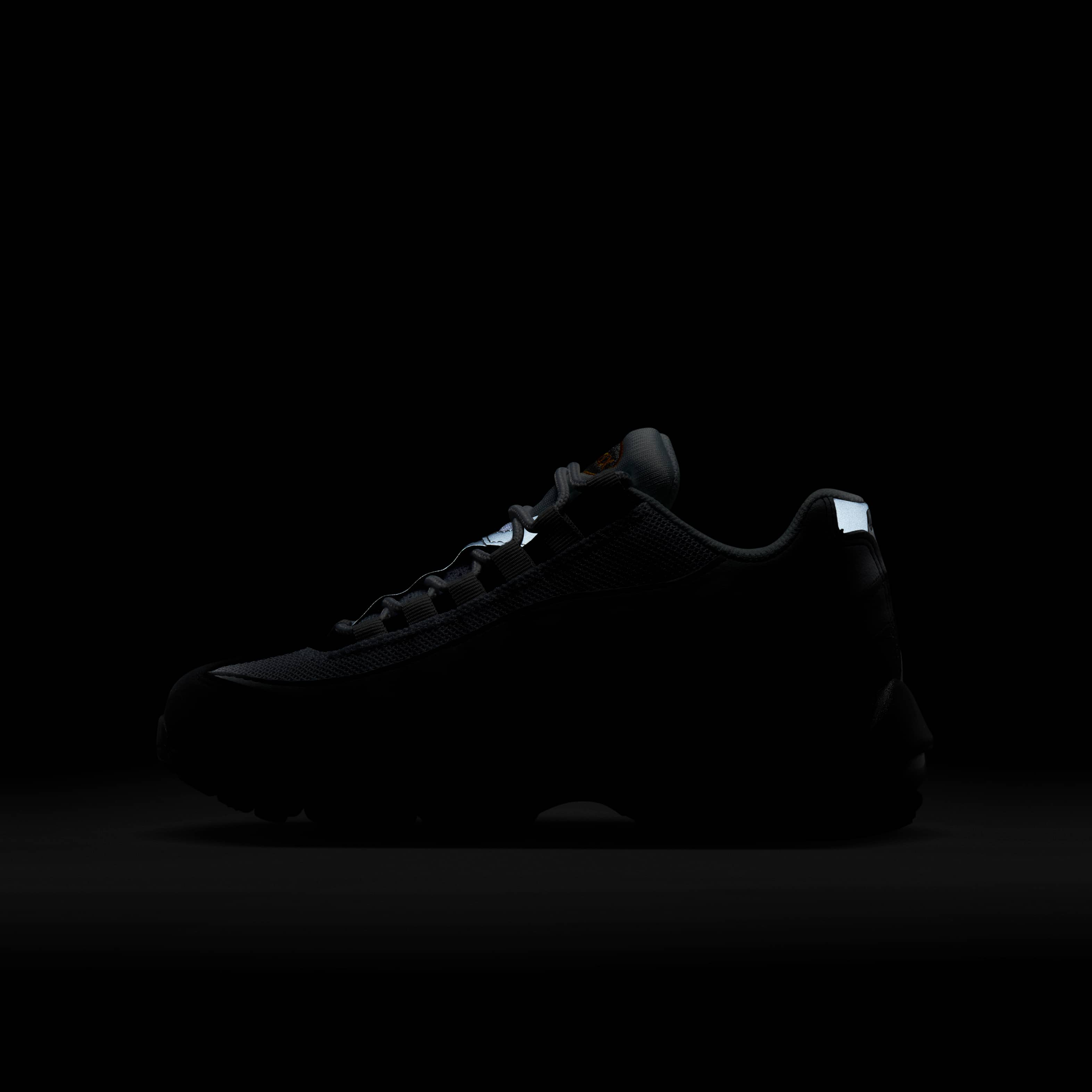 Nike Air Max 95 image number 9