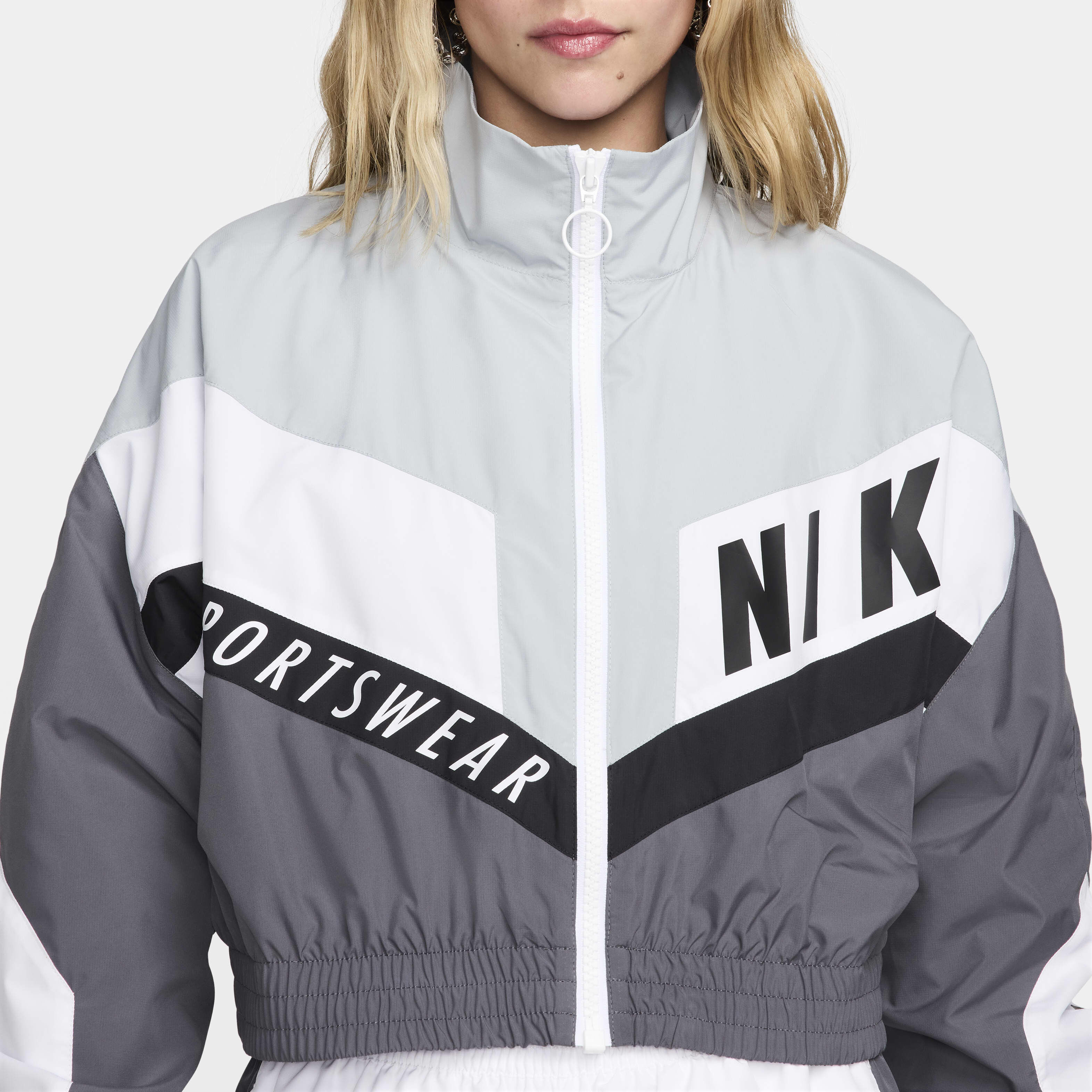 نايكي سبورتسوير image number 3