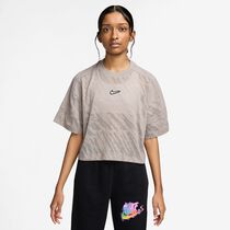 Nike Sportswear