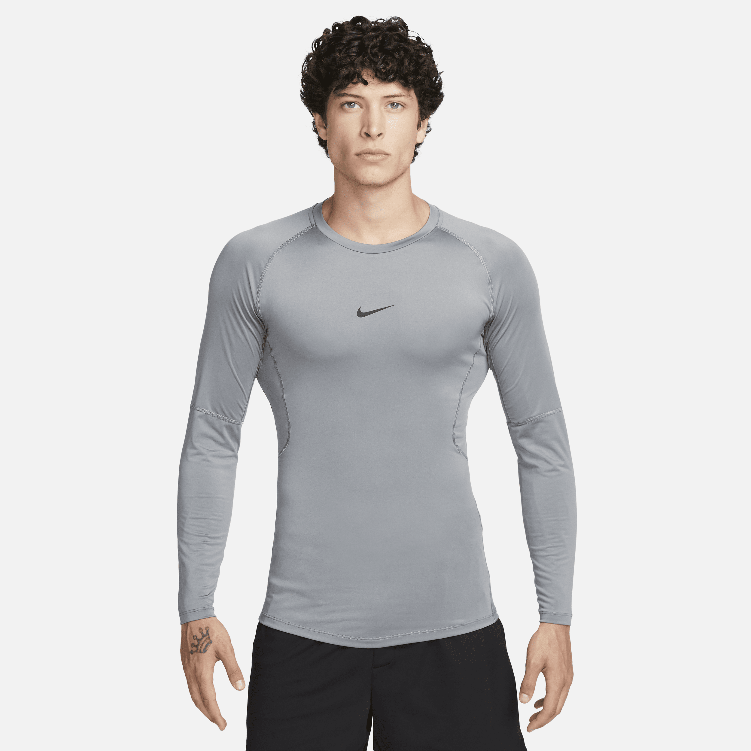 Nike pro best sale slim fit shirt