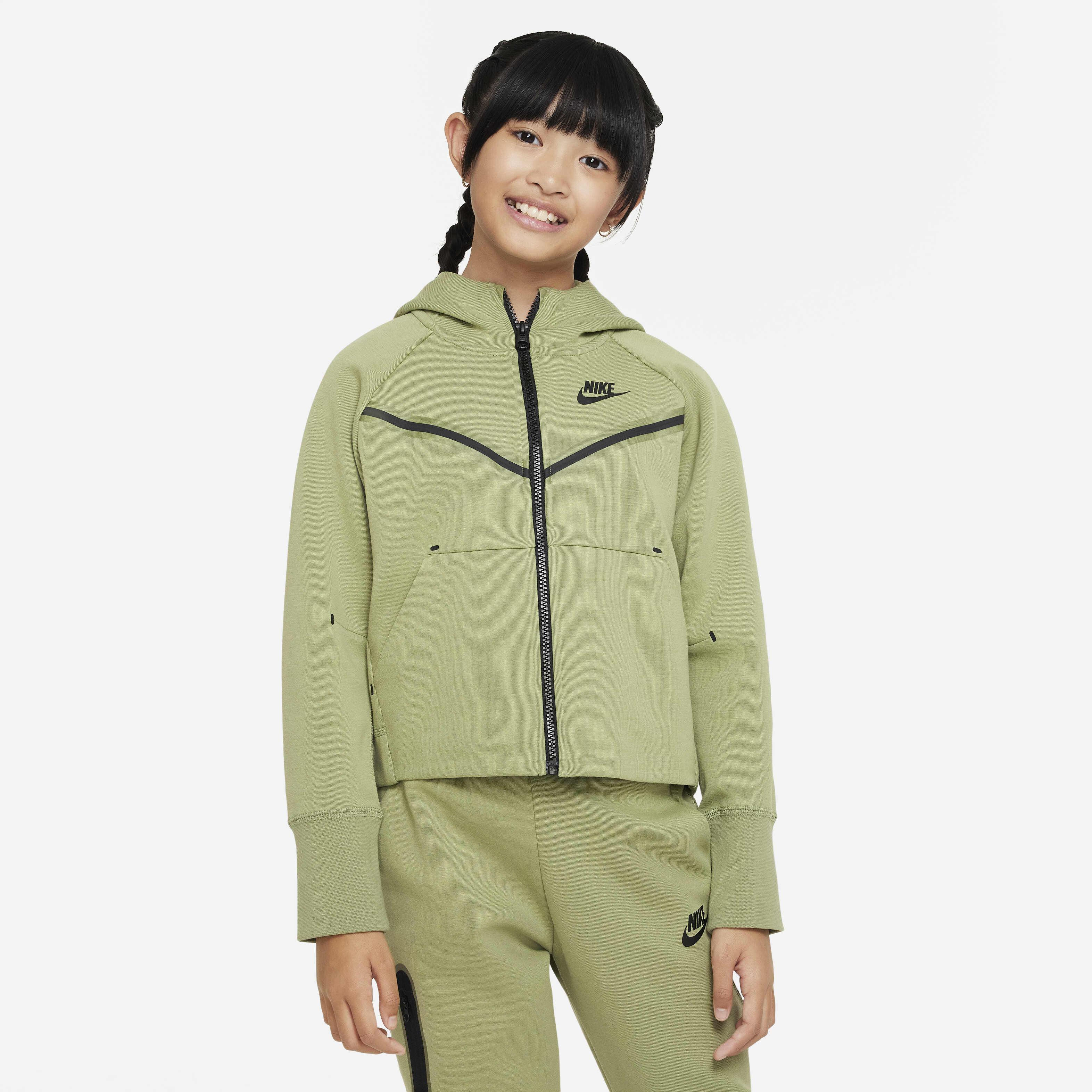 نايكي سبورتسوير تك فليس image number 0