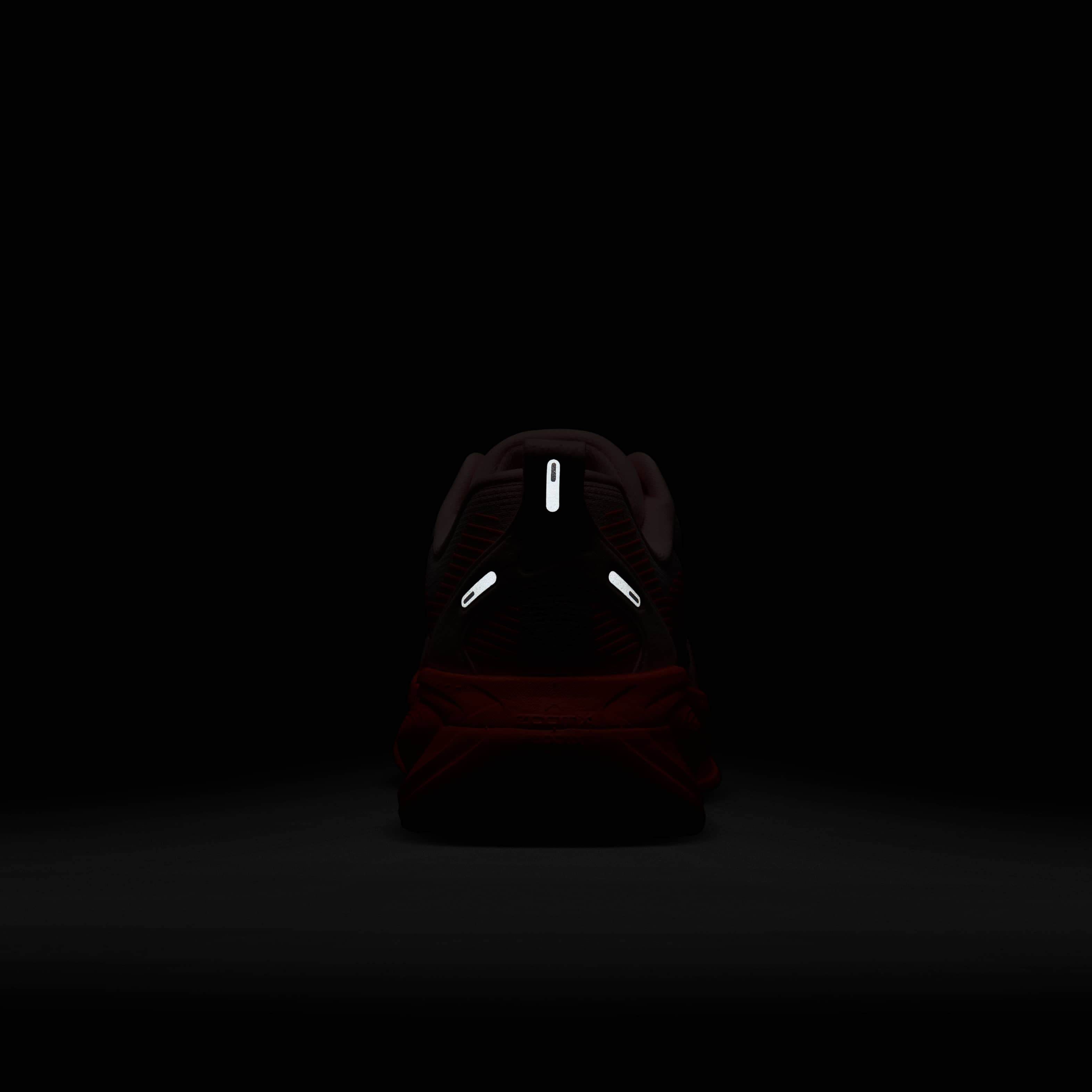 نايكي فوميرو 18 image number 8