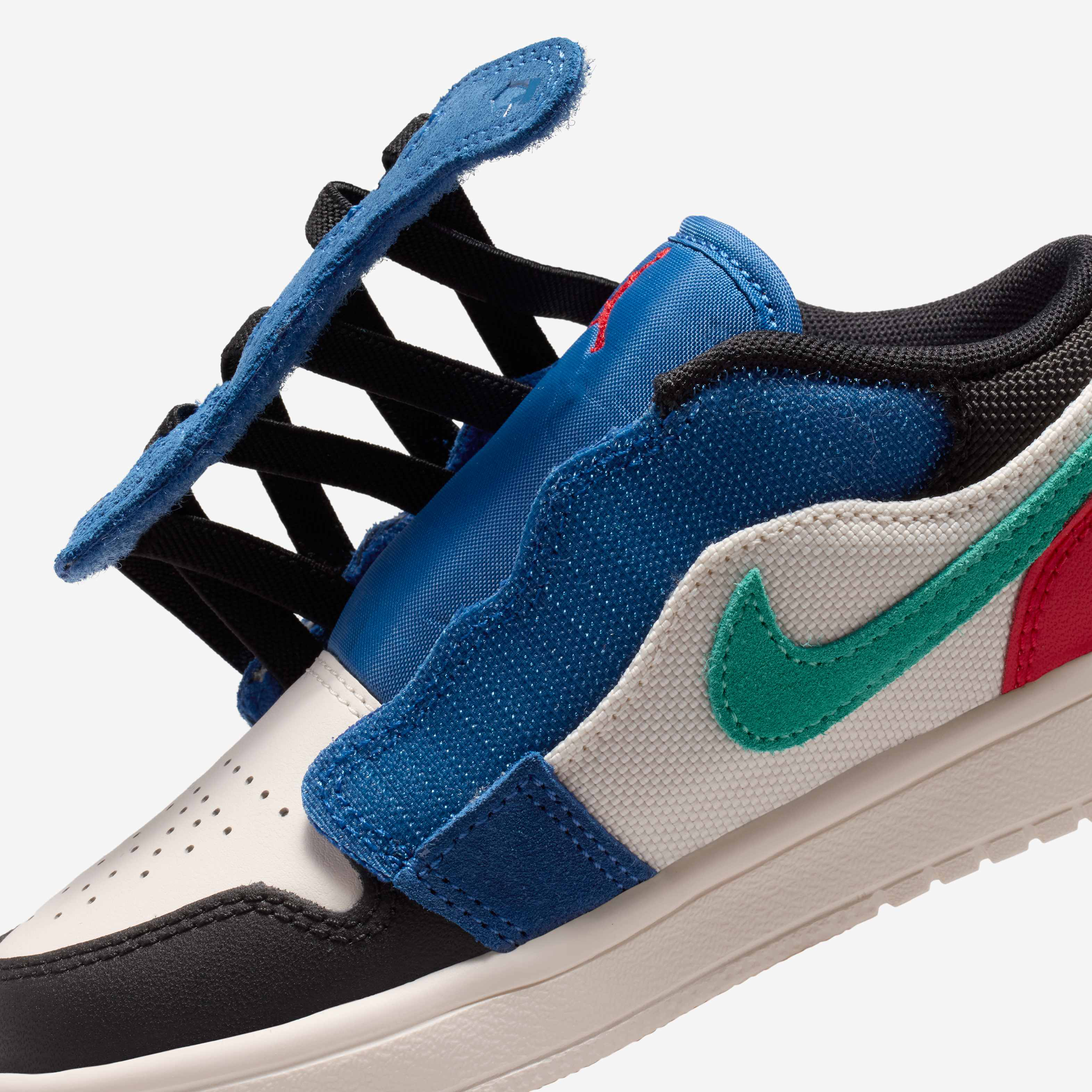 Jordan 1 Low Alt SE image number 8