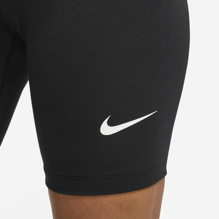 نايكي سبورتسوير كلاسيكس image number 4 نايكي سبورتسوير كلاسيكس image number 4