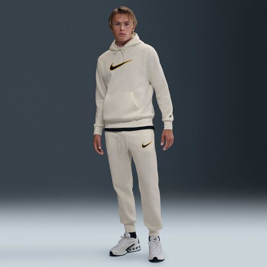 Nike Sportswear Club