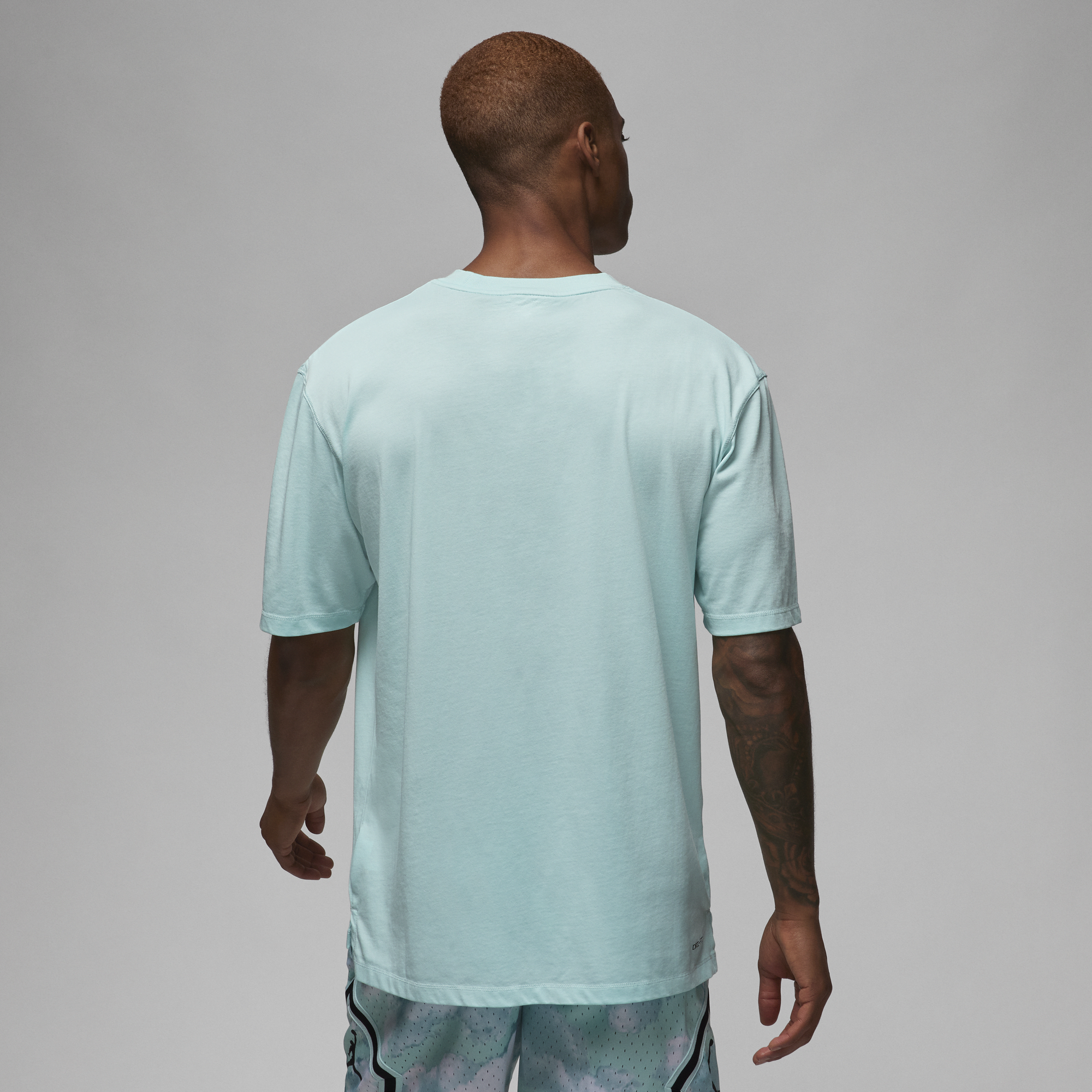 Fresh mint deals nike shirt