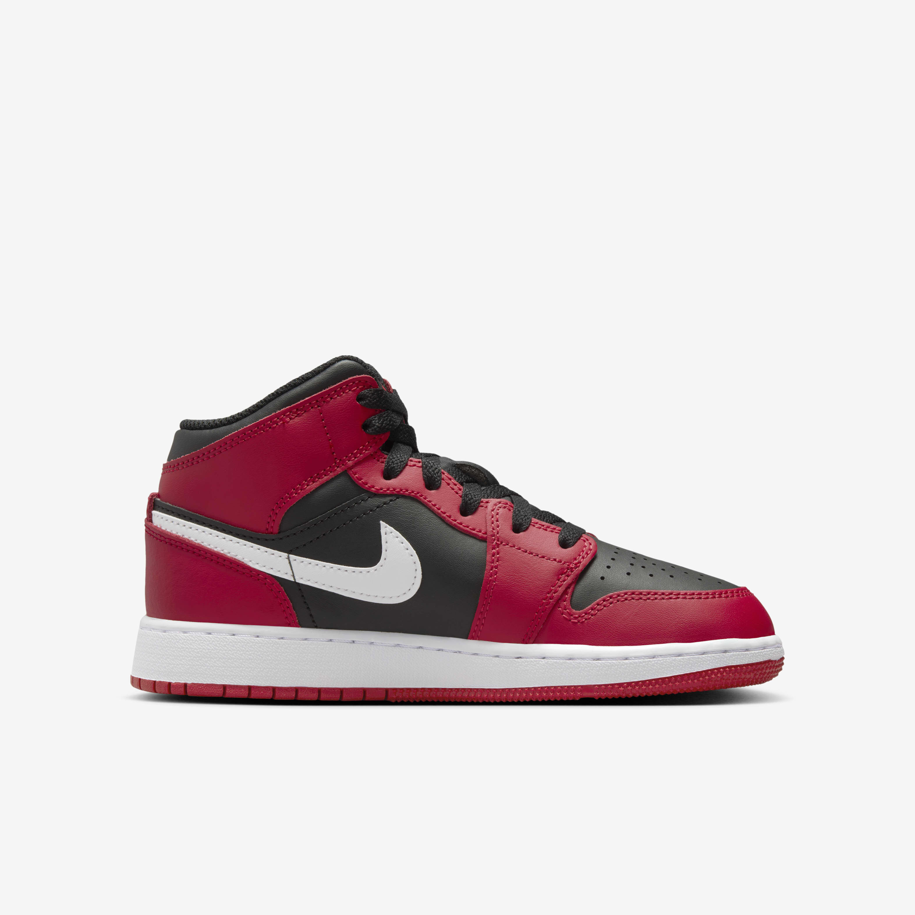 Air Jordan 1 Mid image number 2