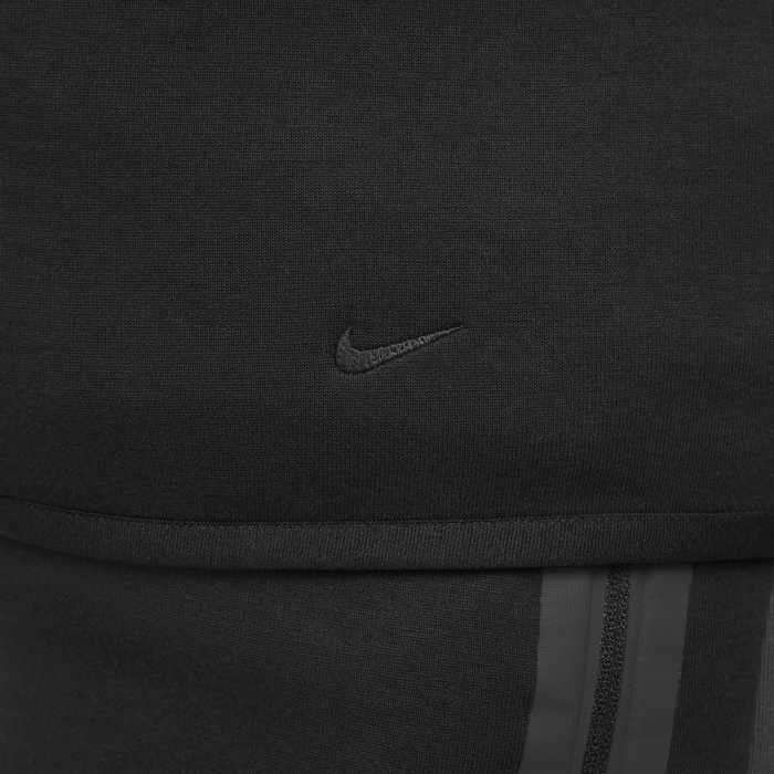 Nike Tech image number 10 Nike Tech image number 10