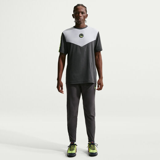 Nike Sportswear City Side