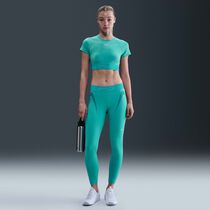 Nike Pro