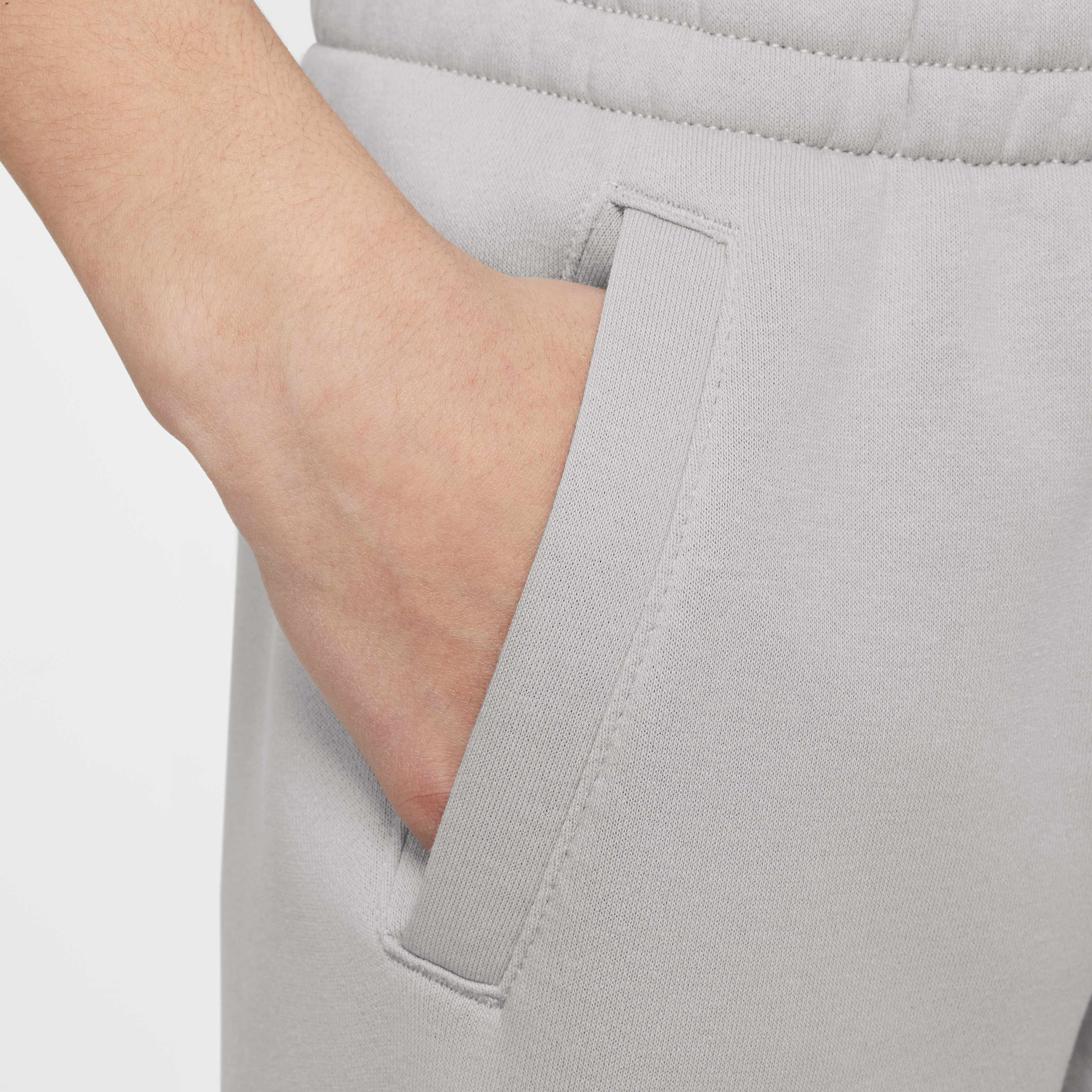 Nike Club Fleece image number 3