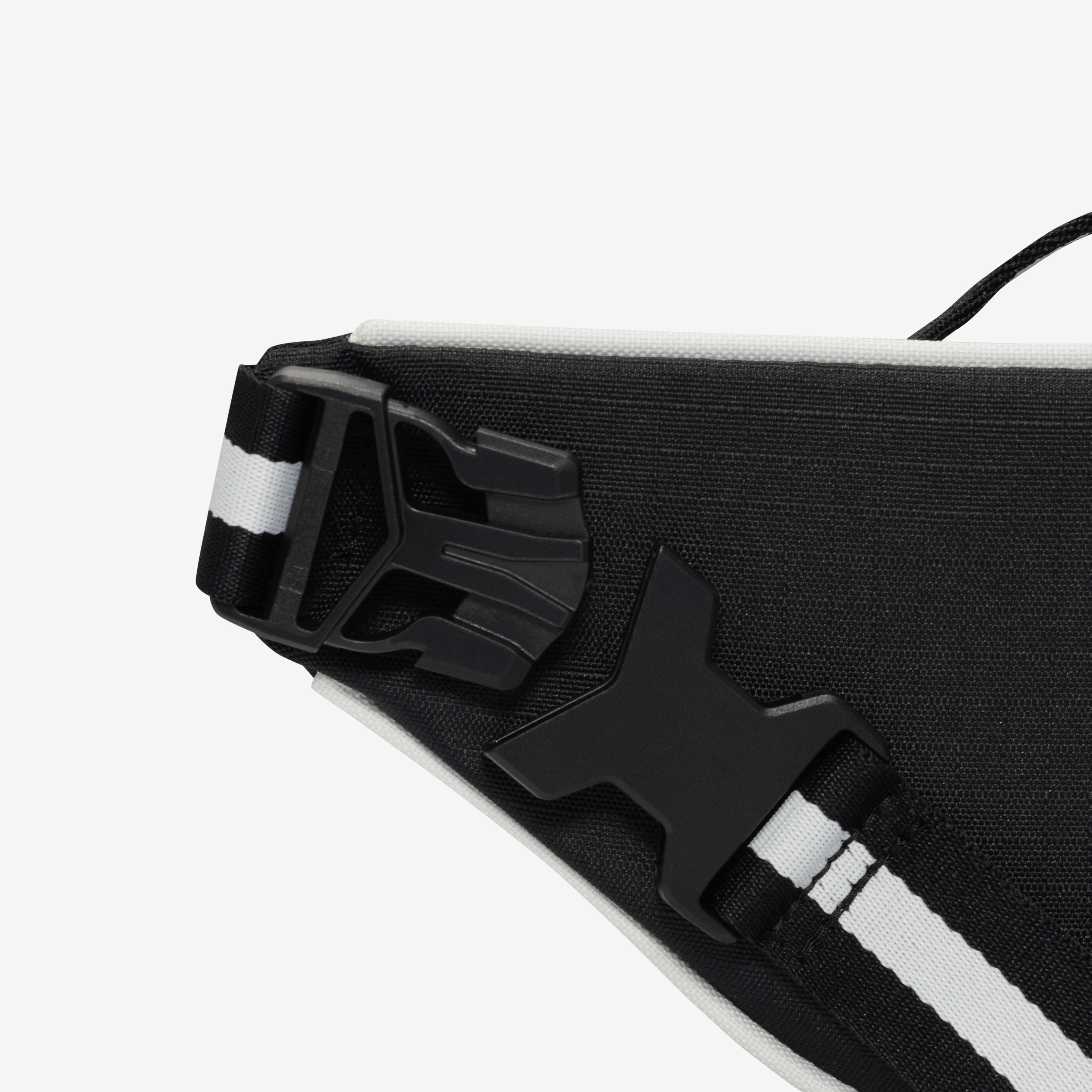 نايكي هيرتيج image number 5