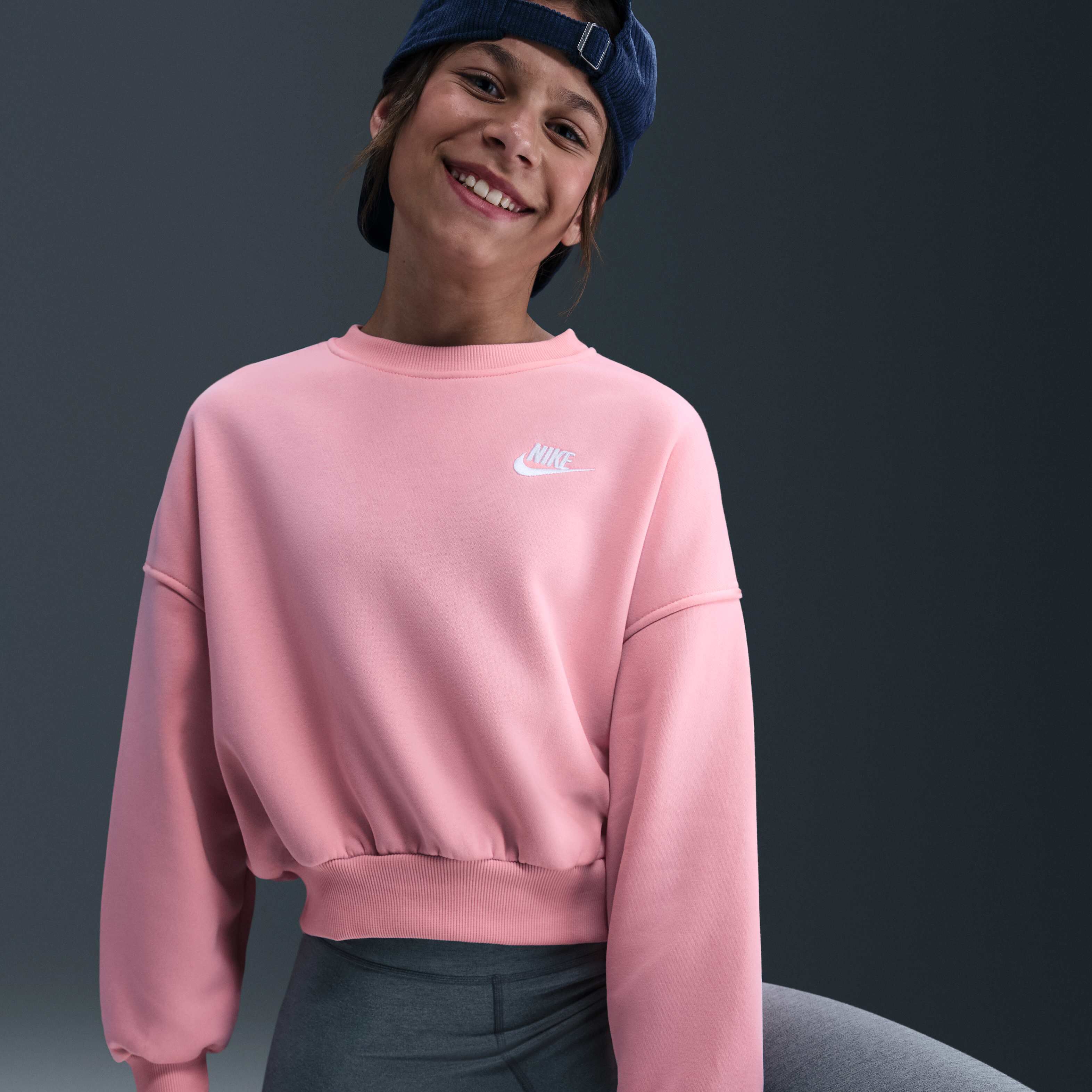 نايكي سبورتسوير كلوب فليس image number 2