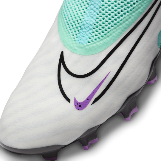 Shop Phantom GX Pro Dynamic Fit FG Firm-Ground Football Boot | Nike UAE