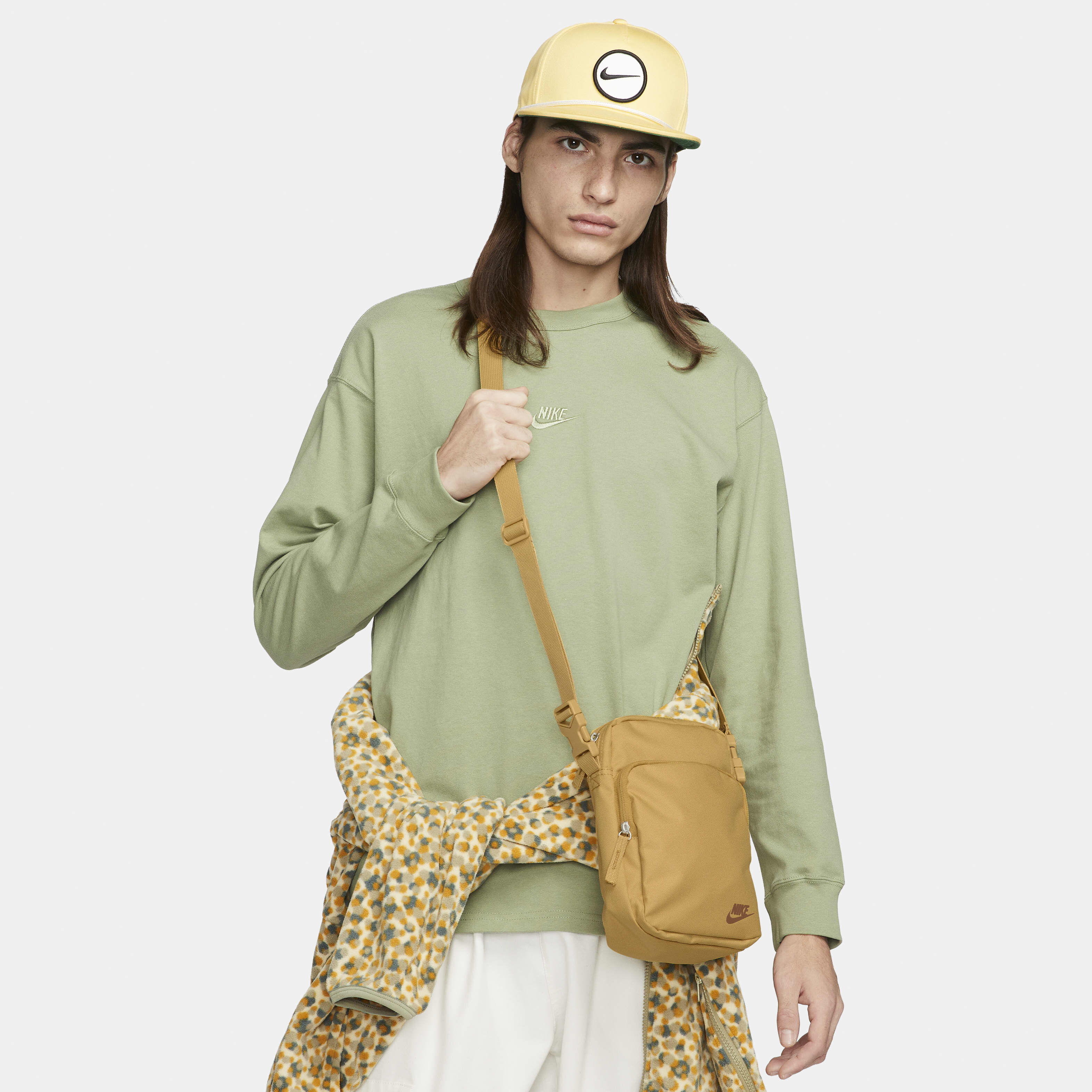 Nike Heritage image number 0