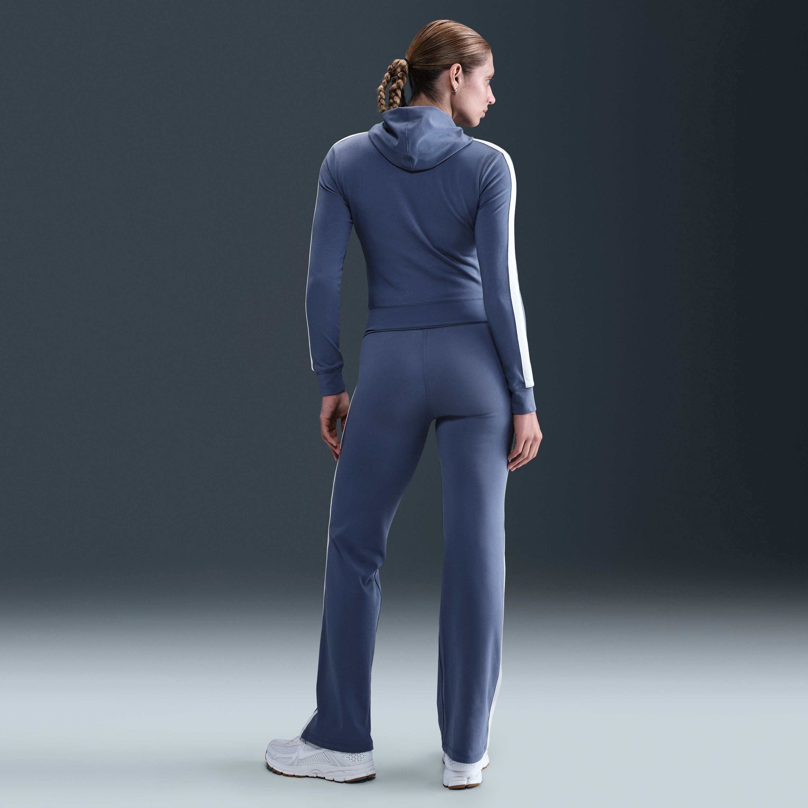 Nike Sportswear image number 3