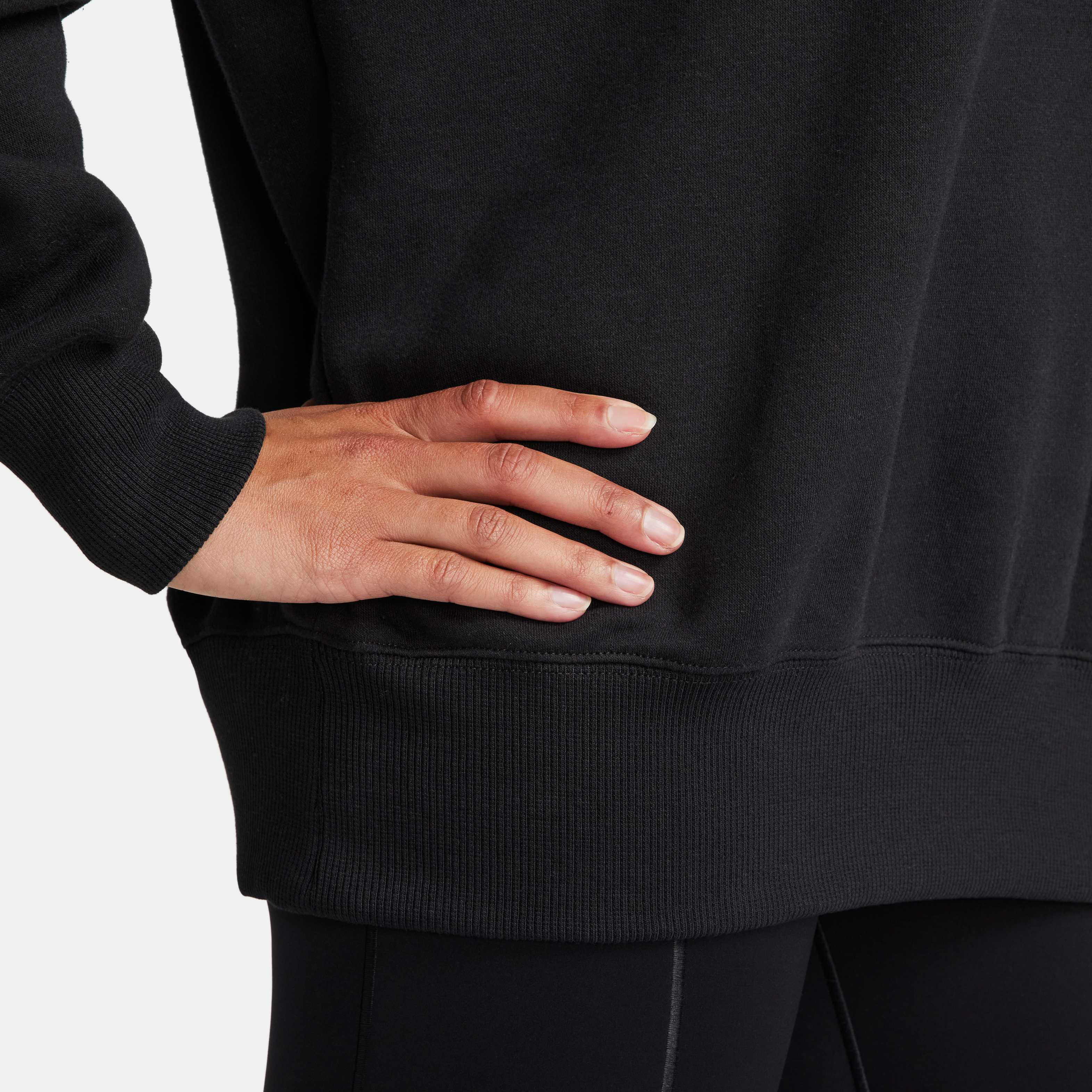 نايكي سبورتسوير فونيكس فليس image number 3