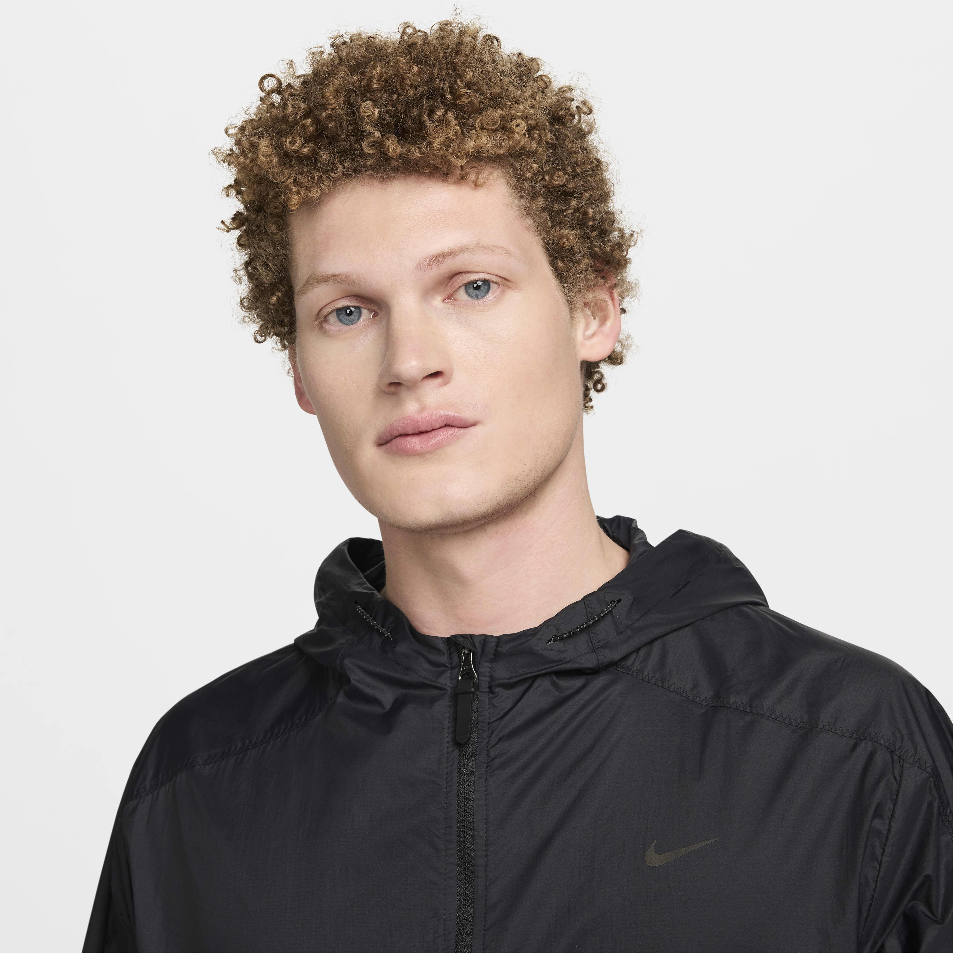 Nike mens running jackets clearance