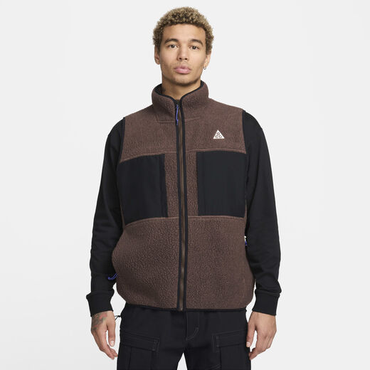 نايكي ACG 'اركتيك وولف'