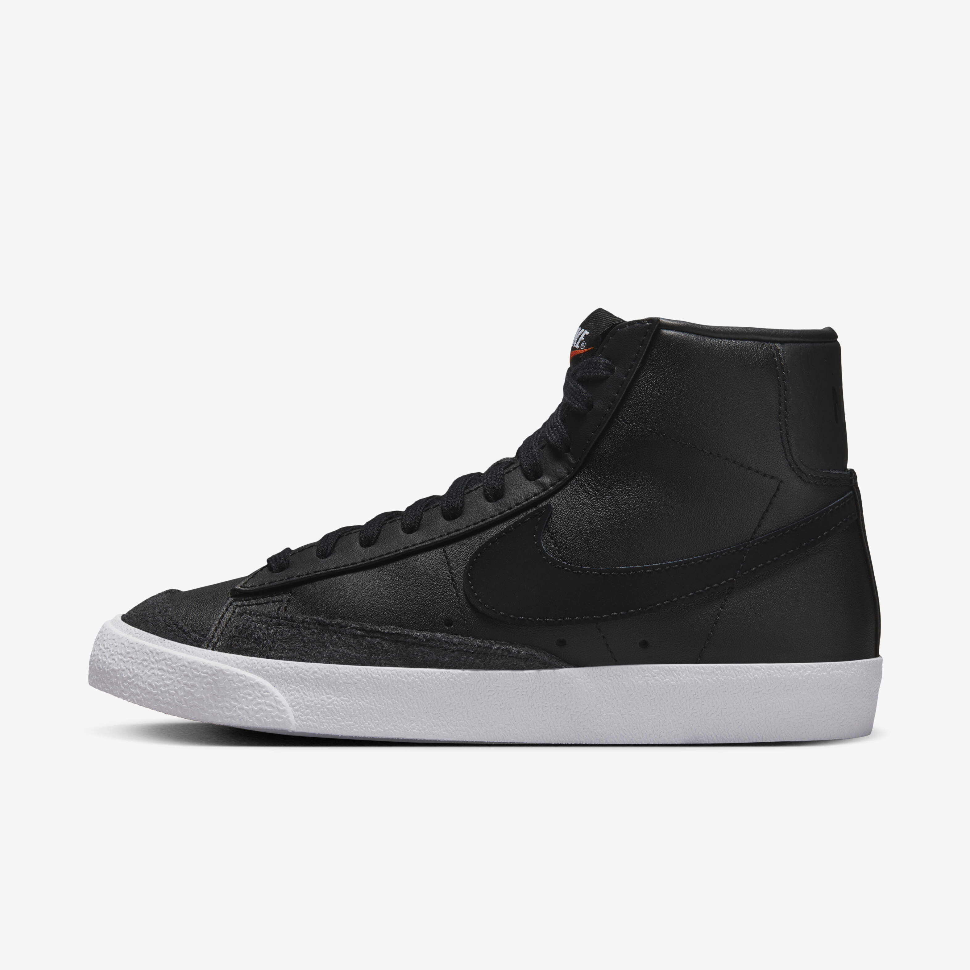 Nike Blazer Mid '77 image number 0