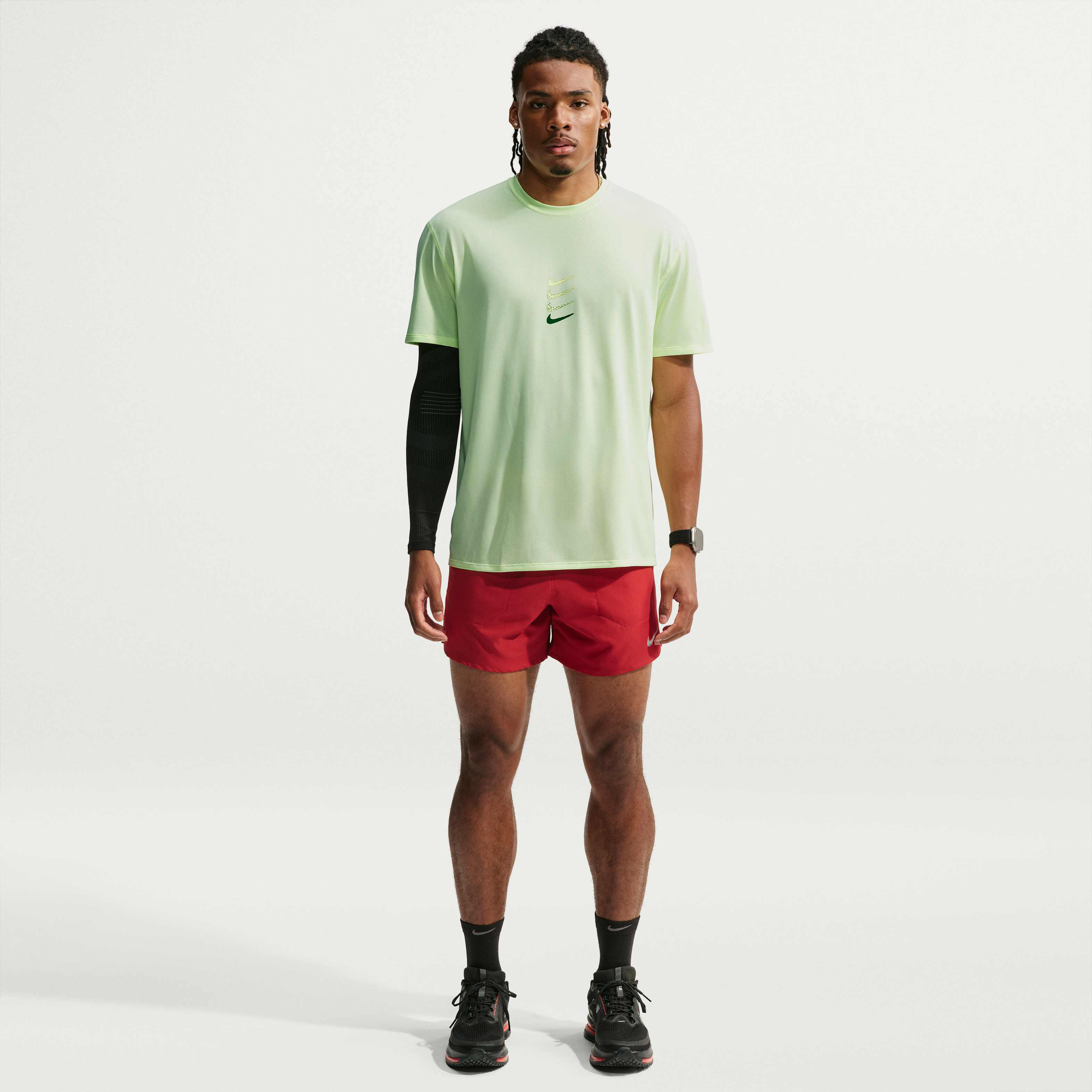 Nike image number 3