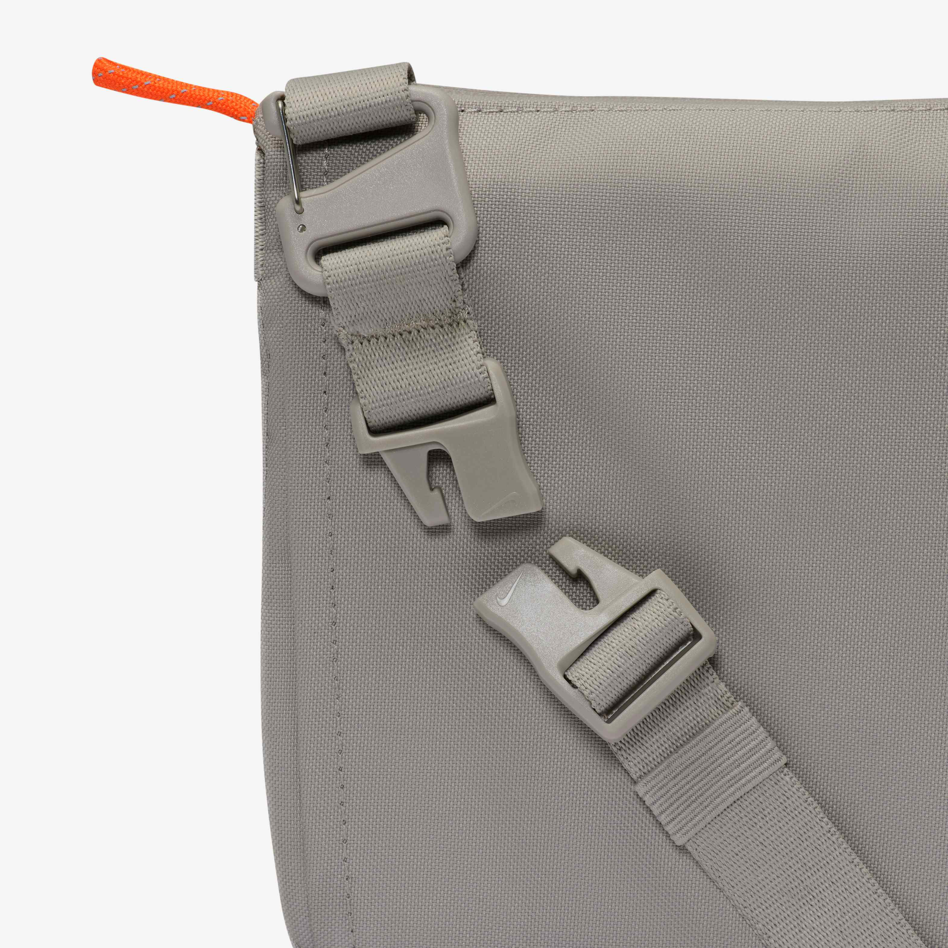 Nike ACG 'DAYMAX' image number 8