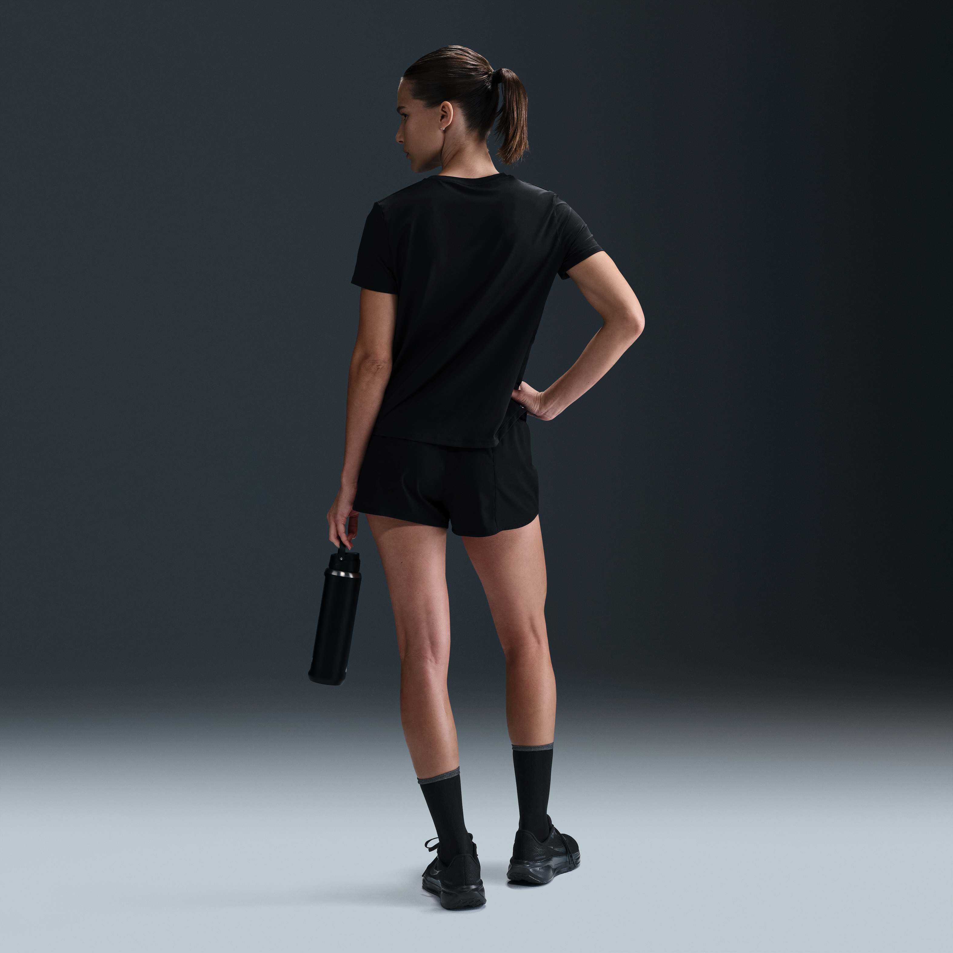 نايكي ون سووش image number 4