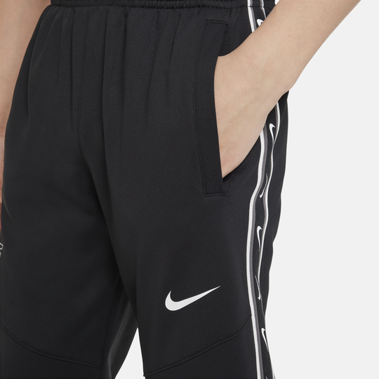Nike slim deals fit joggers boys