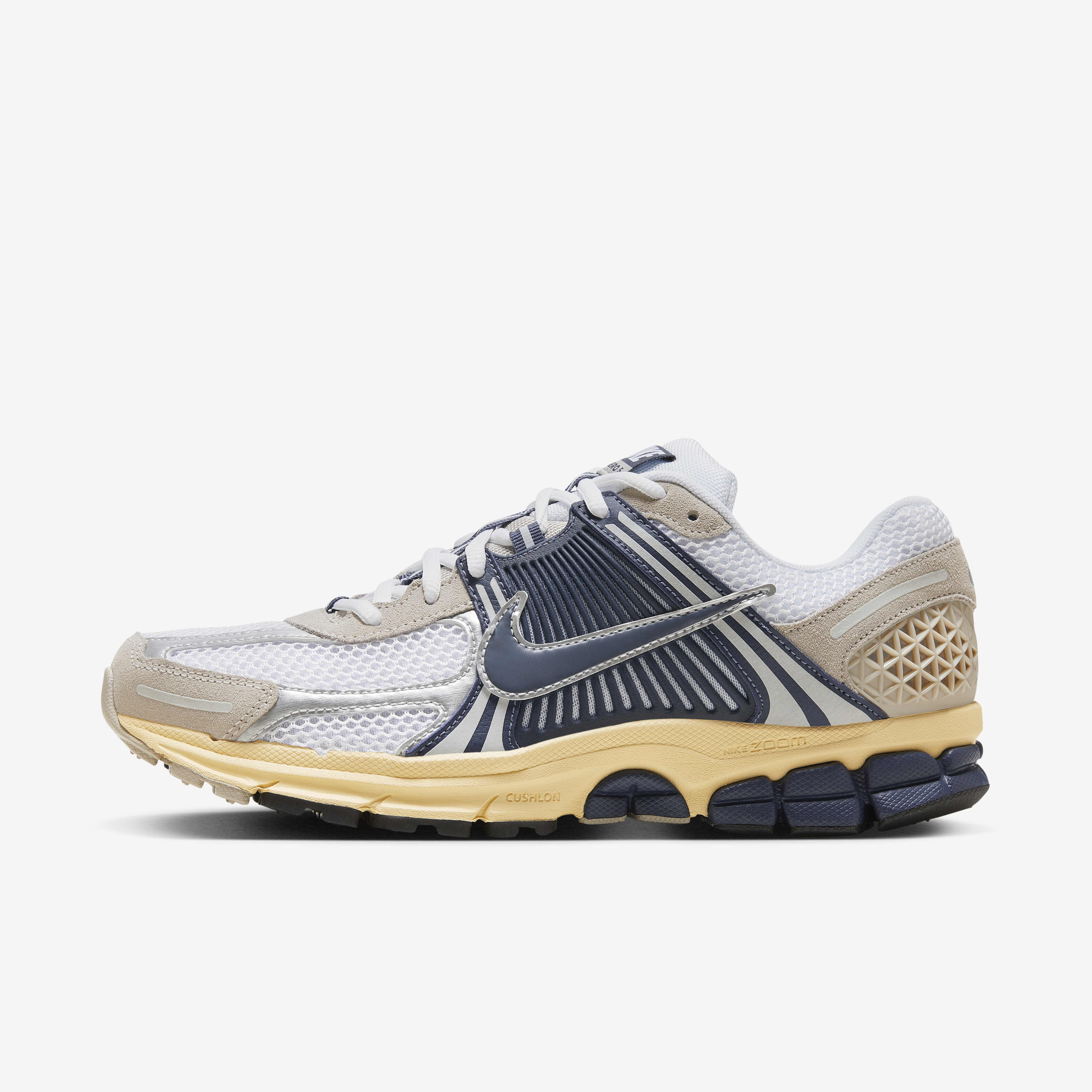 5/12発売｜Nike Zoom Vomero 5 