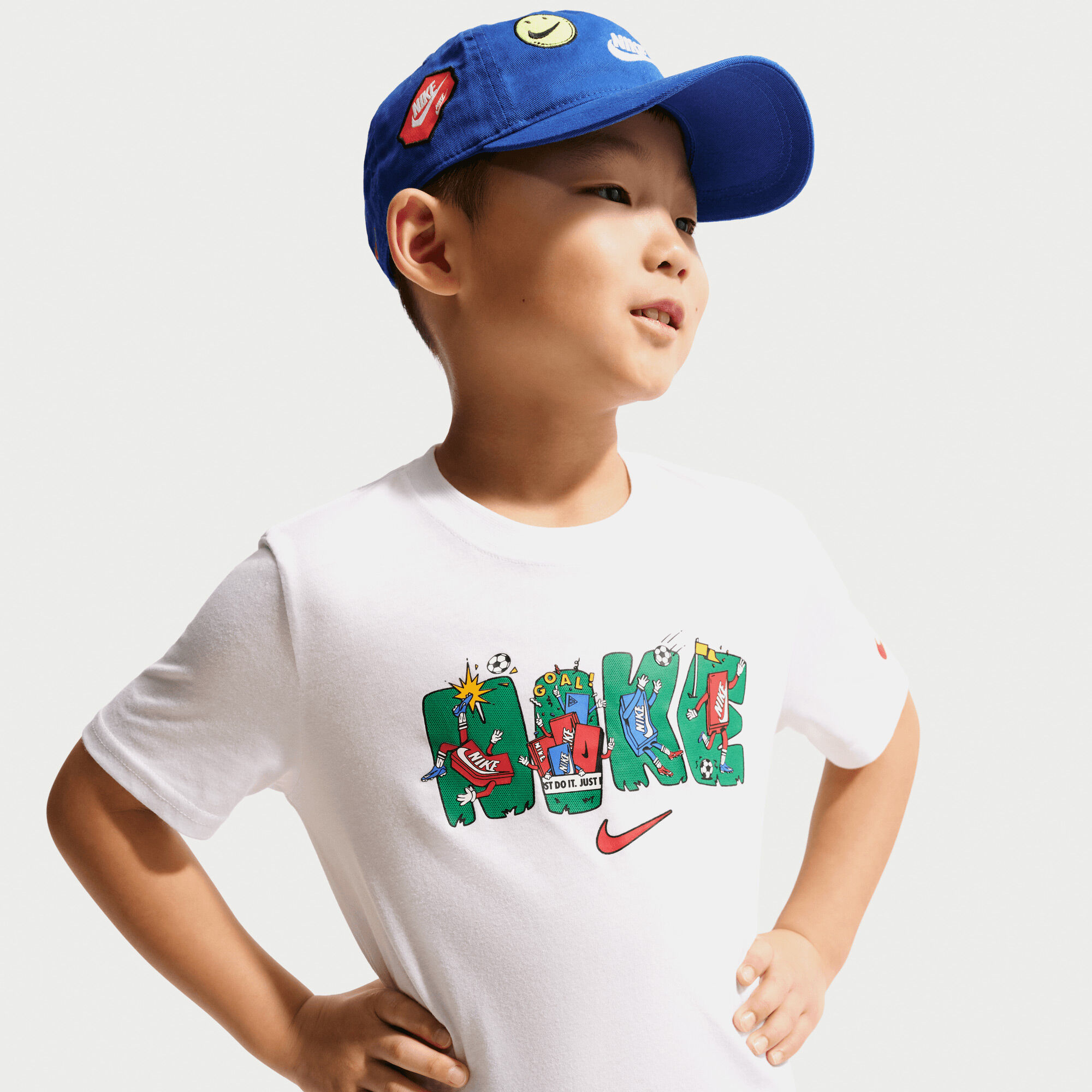 Nike image number 2