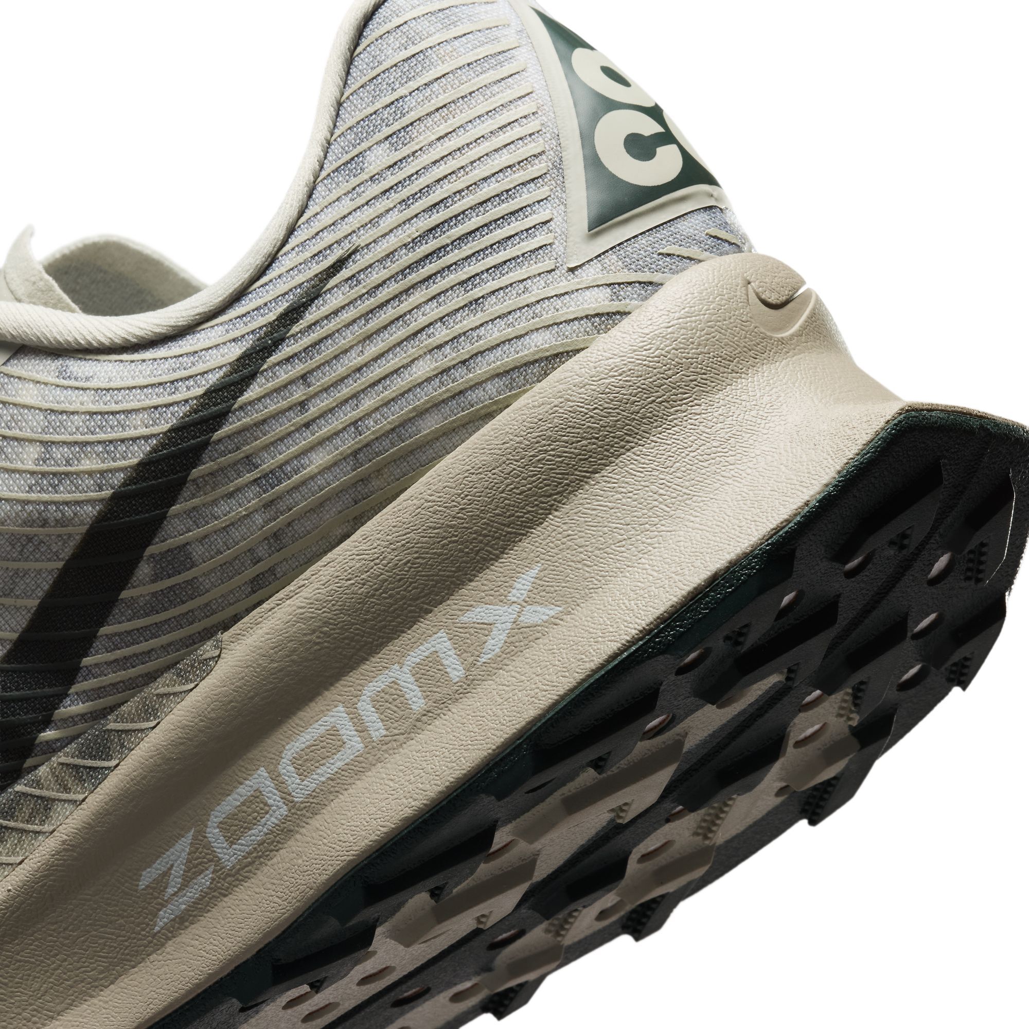 Nike ACG Ultrafly Trail image number 10