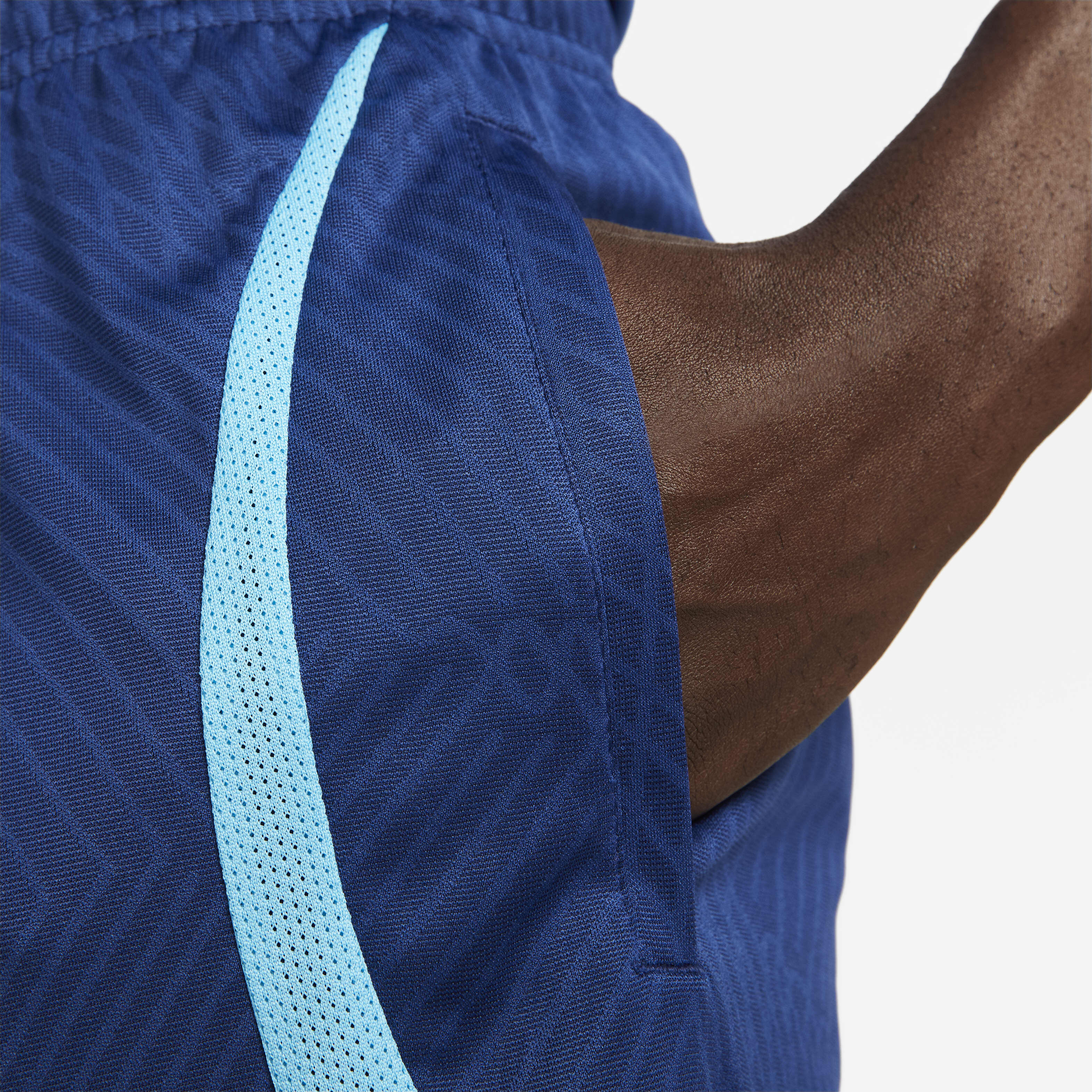 انجلترا سترايك image number 3