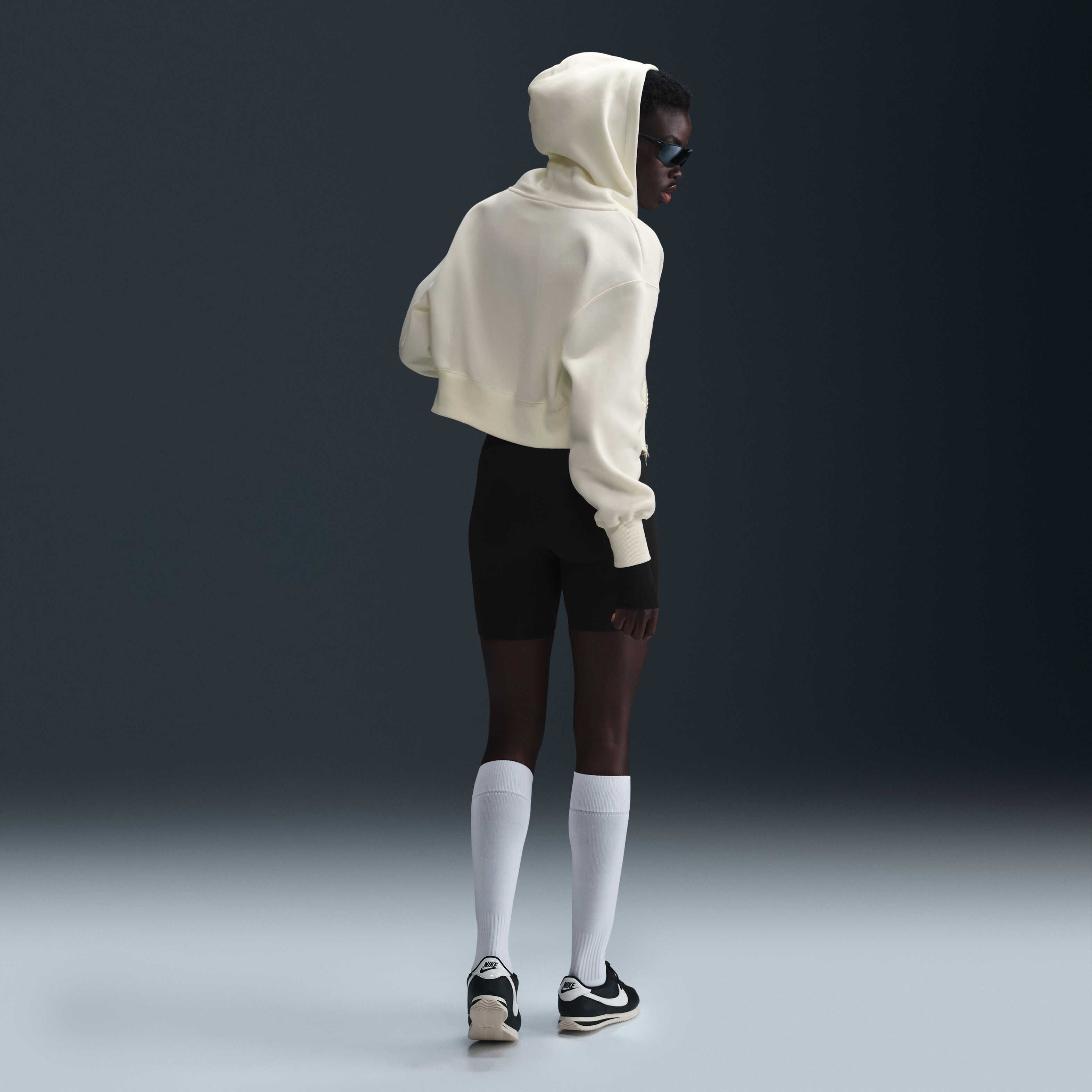 نايكي سبورتسوير فينيكس فليس image number 4