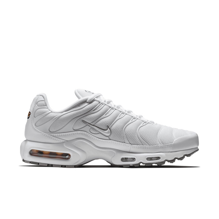 Men's nike deals air max sneakers