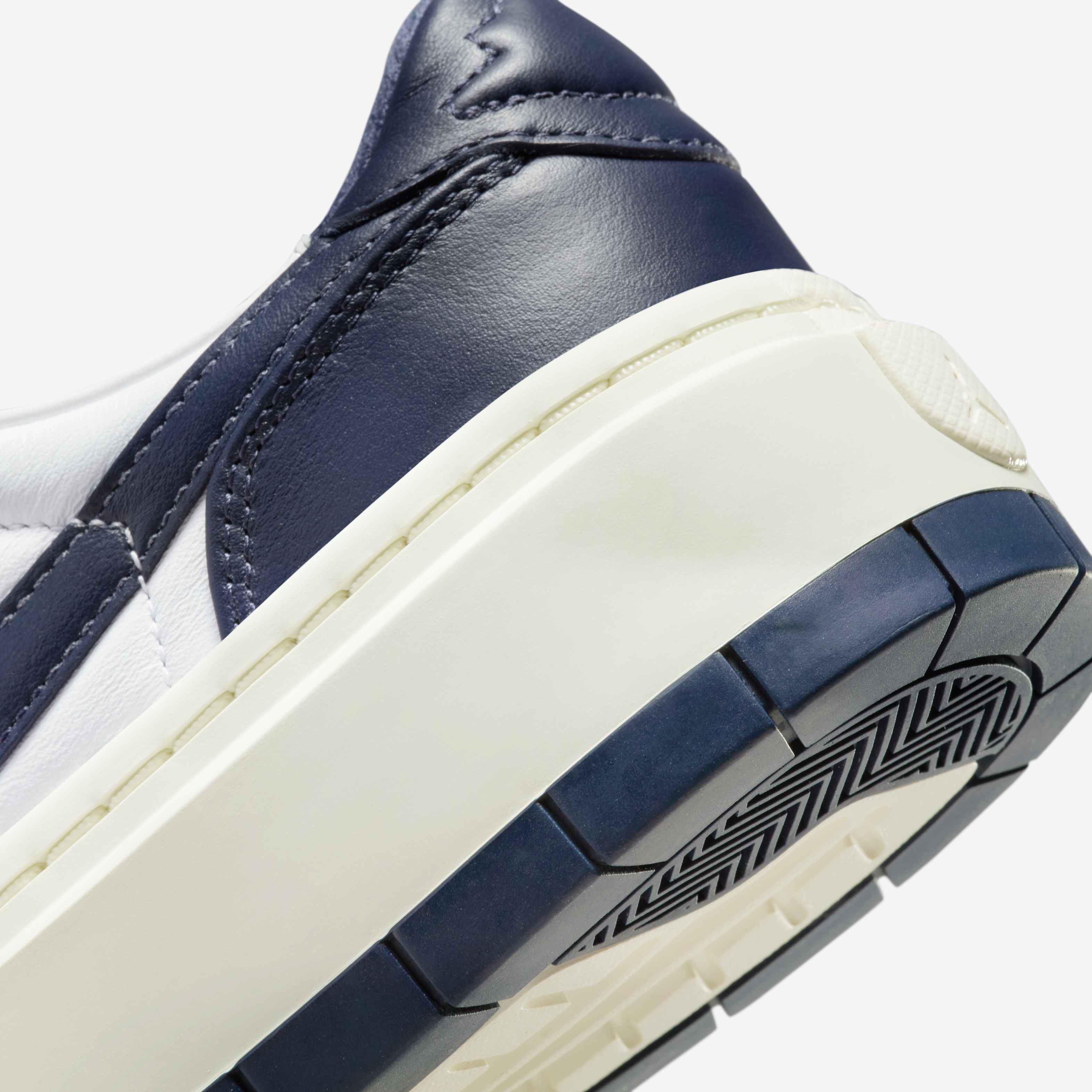 Air Jordan 1 Elevate Low image number 7